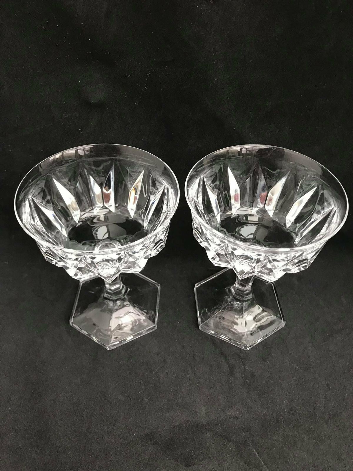 Champagne Glasses Set 2 Molded Glass Cups Cocktail Liquor Sherbet Dessert Wedding Toast Gift Couple photo buy