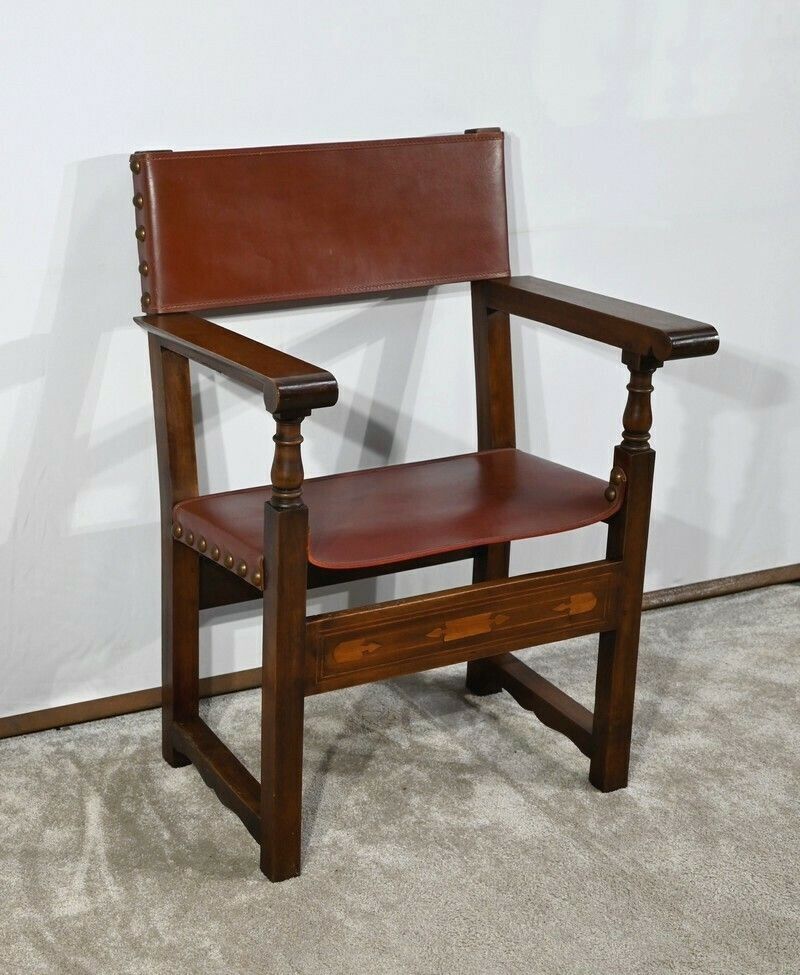 Armchair In Walnut And Leather From Cordoba   Late 19th Century