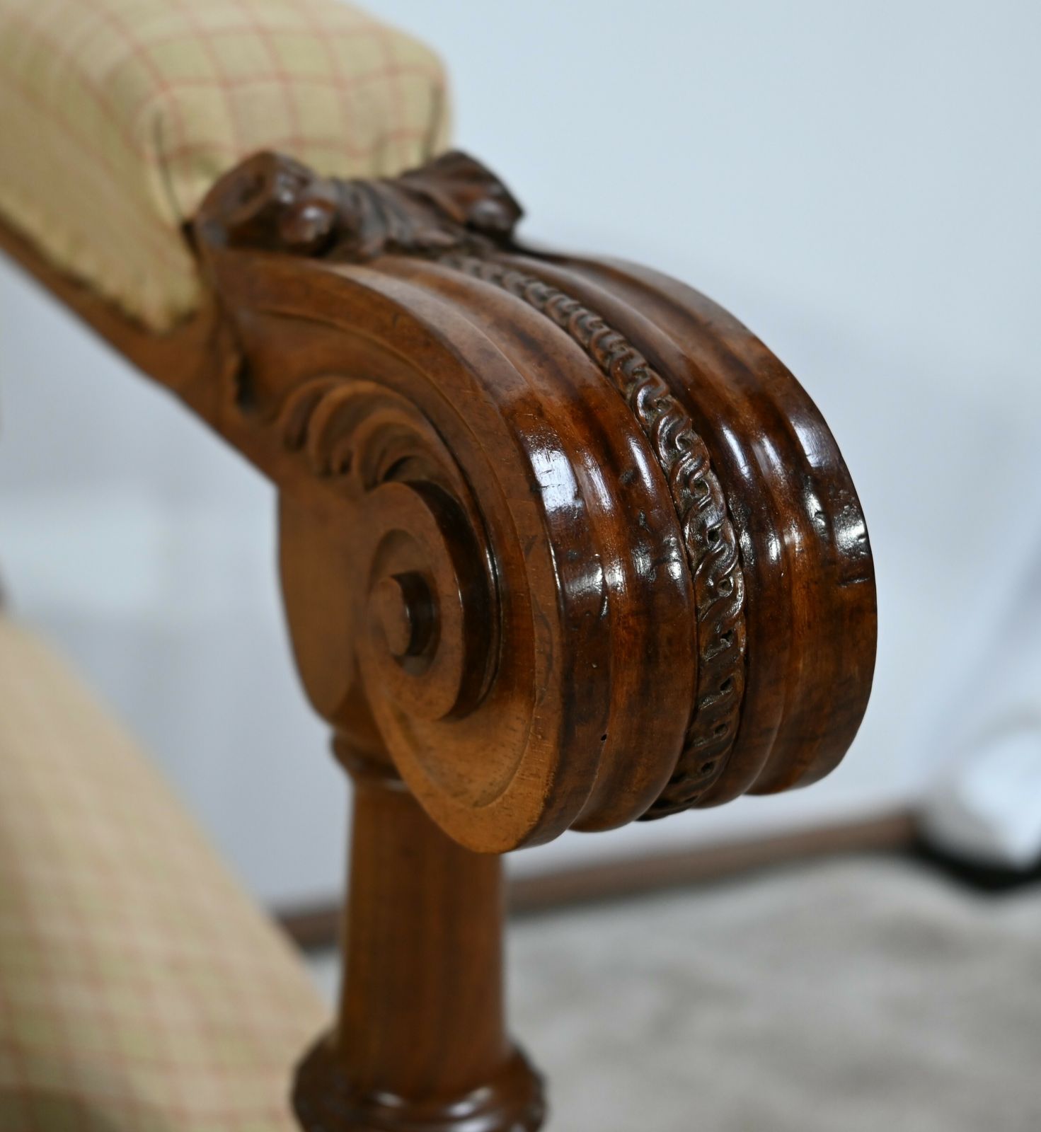 photo vinterior Important Walnut Armchair, Louis XIV Style   Mid 19th Century
