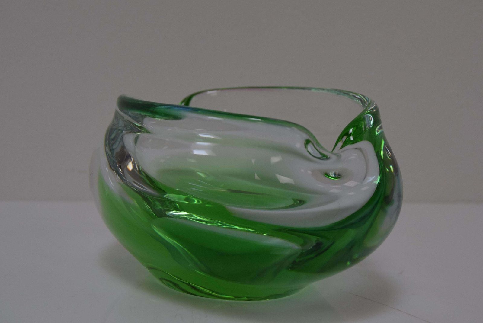 Midcentury Ashtray From Metallurgical Glass, By Glasswork Novy Bor, 1960s photo buy