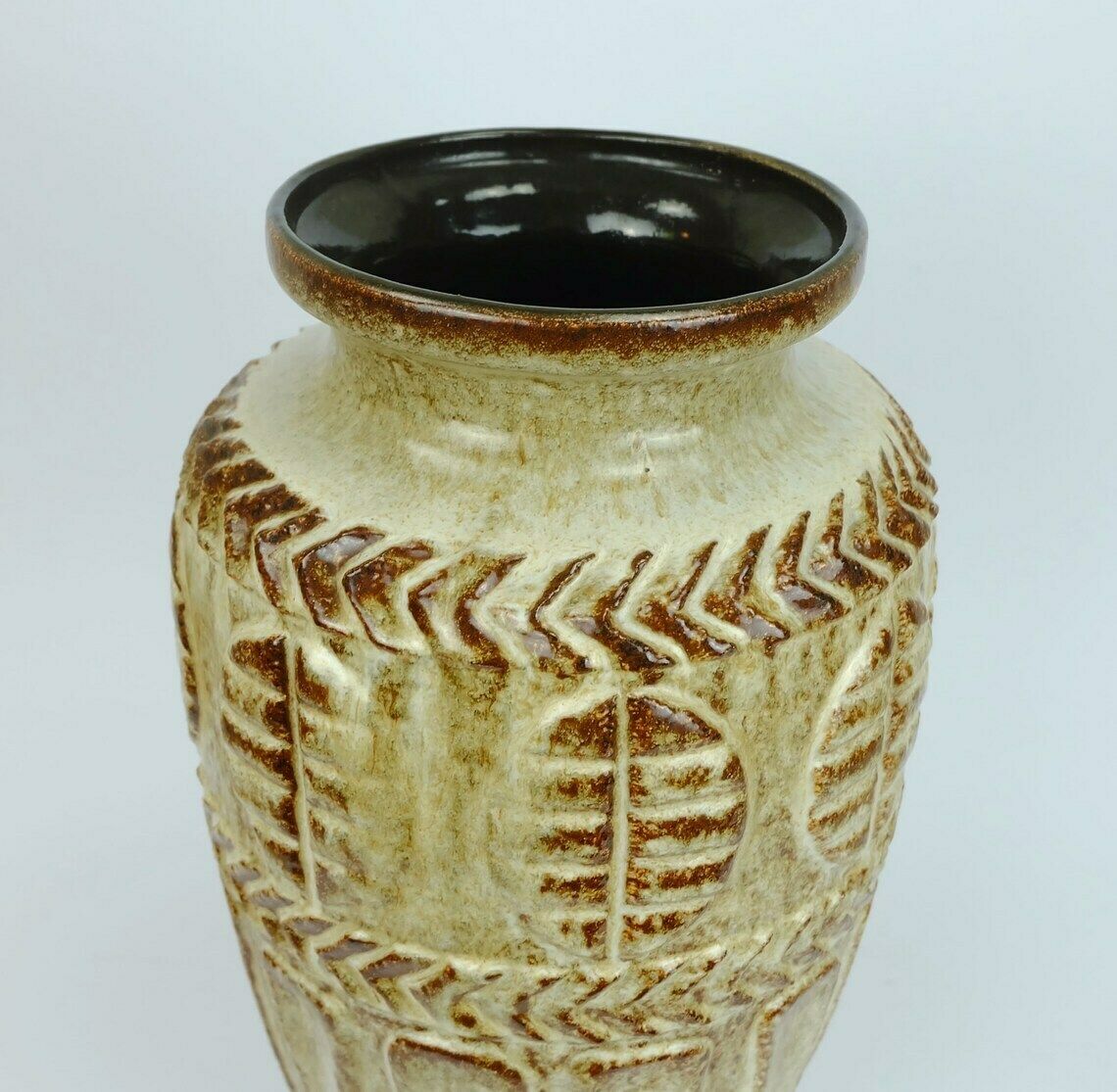 1960s 70s Bay Keramik Vase Floorvase 72 40 Beige And Brown Relief Pattern photo vinterior