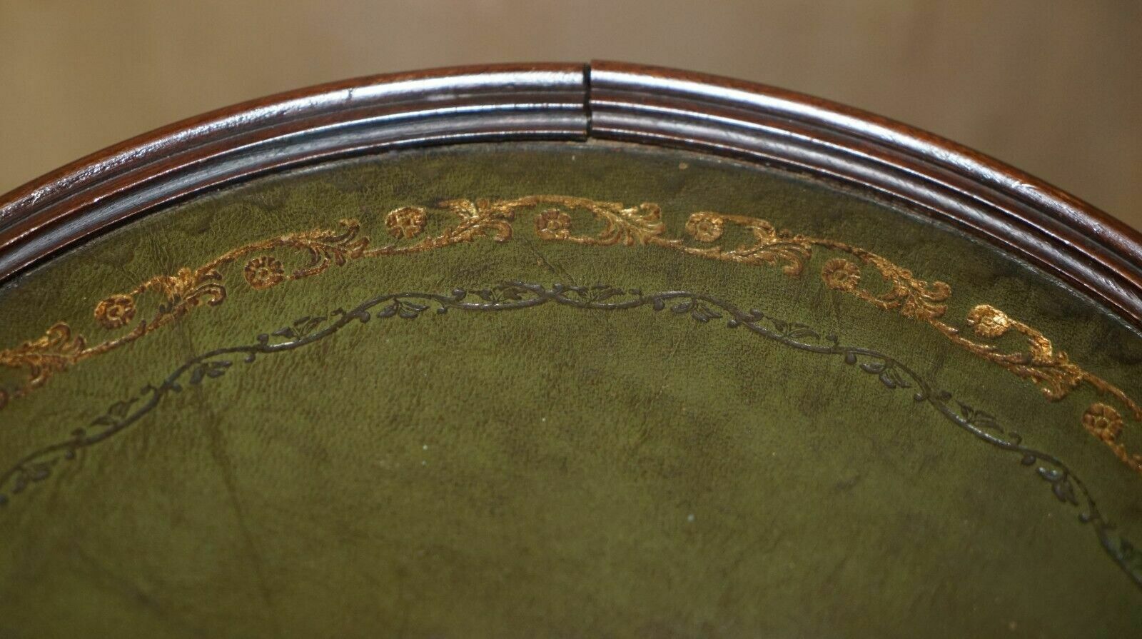 400.0 Vintage 1930's Mahogany Heritage Green Leather Tripod Side End Lamp Wine Table photo