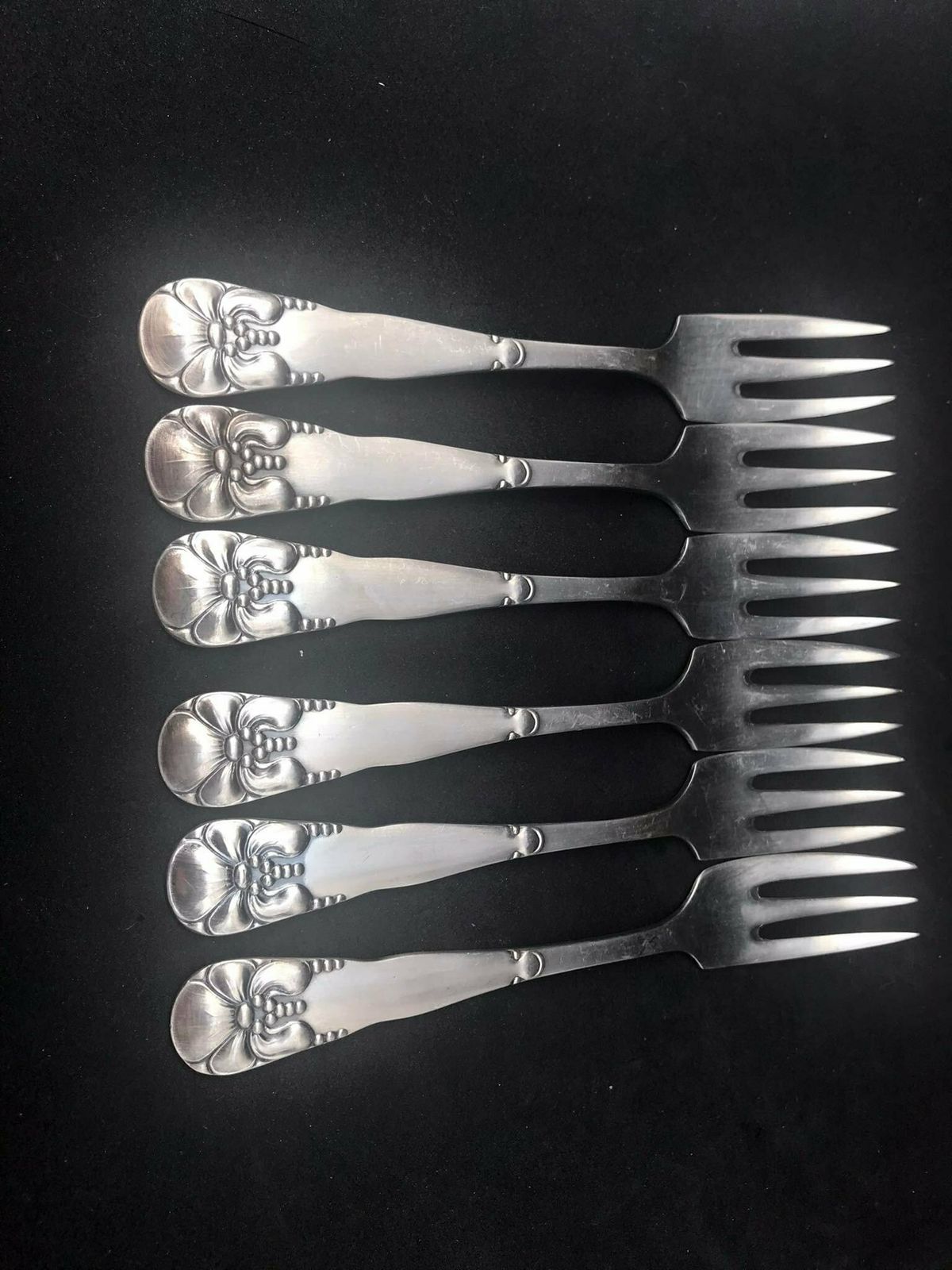 Bestekset Dessertvorken Taart Oesters Set 6 Cohr Atlas Deens Verzilverd Antiek Bestek Scandinavisch Antiek photo vinterior