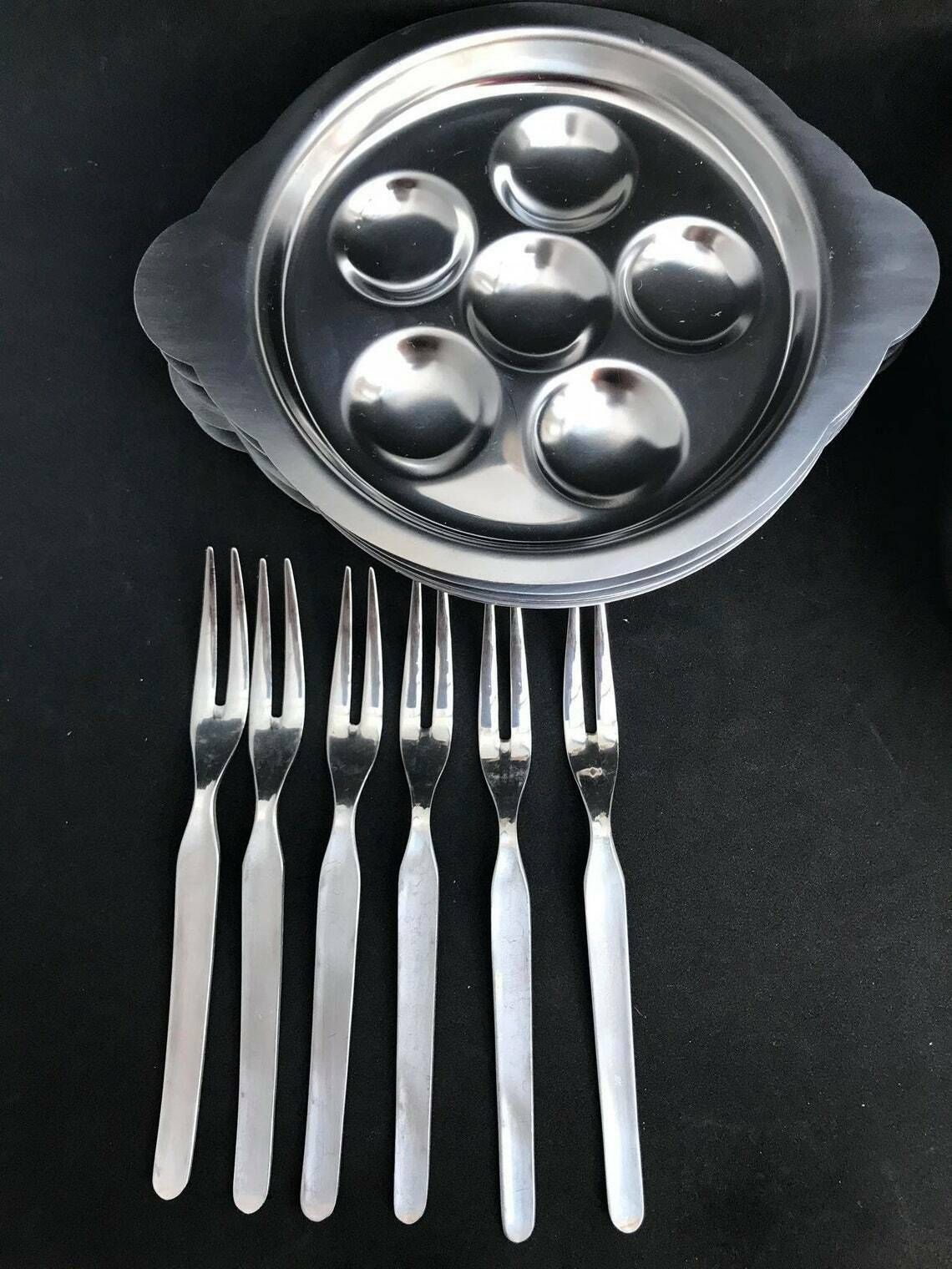 photo furniture Escargot Slakkenborden Serveerschalen Set – Frans Vintage Jaren 1960, Ook Geschikt Voor Gebakken Champignons En Fotografie