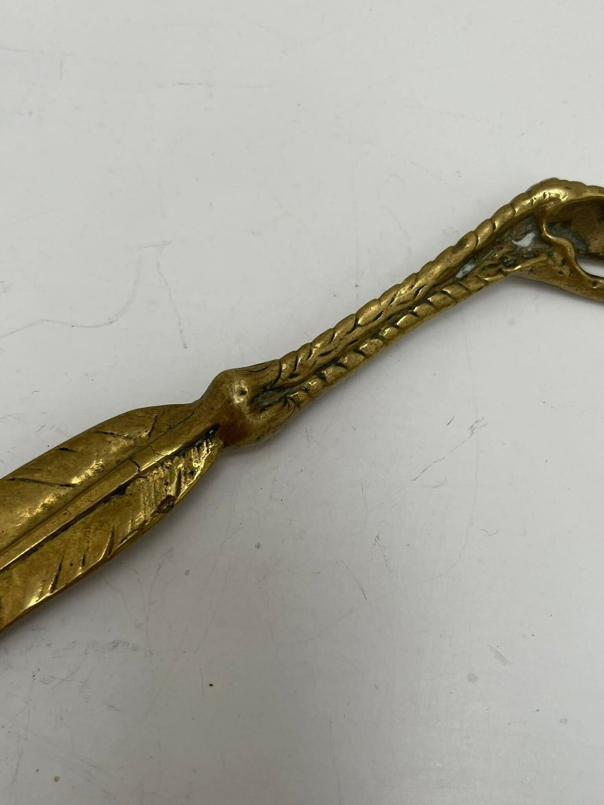 Brievenmesje – Bronzen Briefopener Met Decoratief Motief | Victoriaanse Stijl | Bureauaccessoire | Cadeau photo vintage