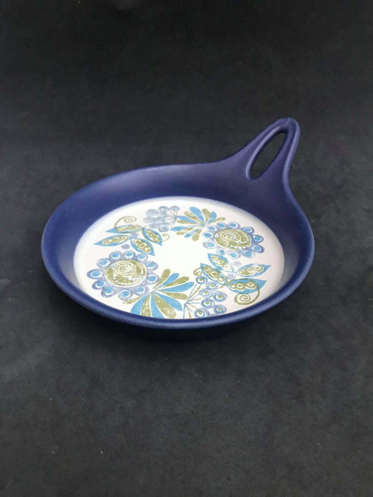 photo furniture Figgjo Flint Small Saucepan With Handle Turi Gramstad Oliver, Tor Viking Pattern Sauce Pot, Butter Warmer Scandinavian Design Kitchen Tools