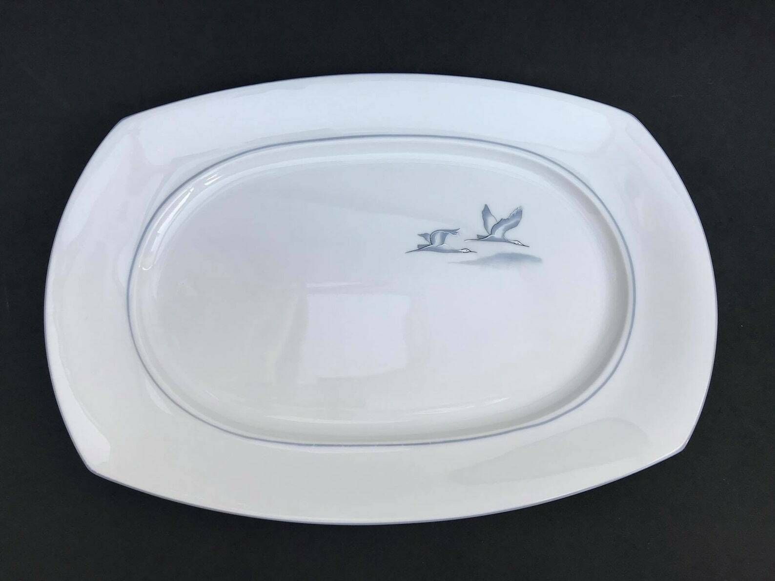 Serving Plate Dinner Porcelain Winterling Marktleuthen Spülmaschinenfest Bavaria Vintage Rare Replacemnt Birds Beachside Coast Kitchen photo furniture