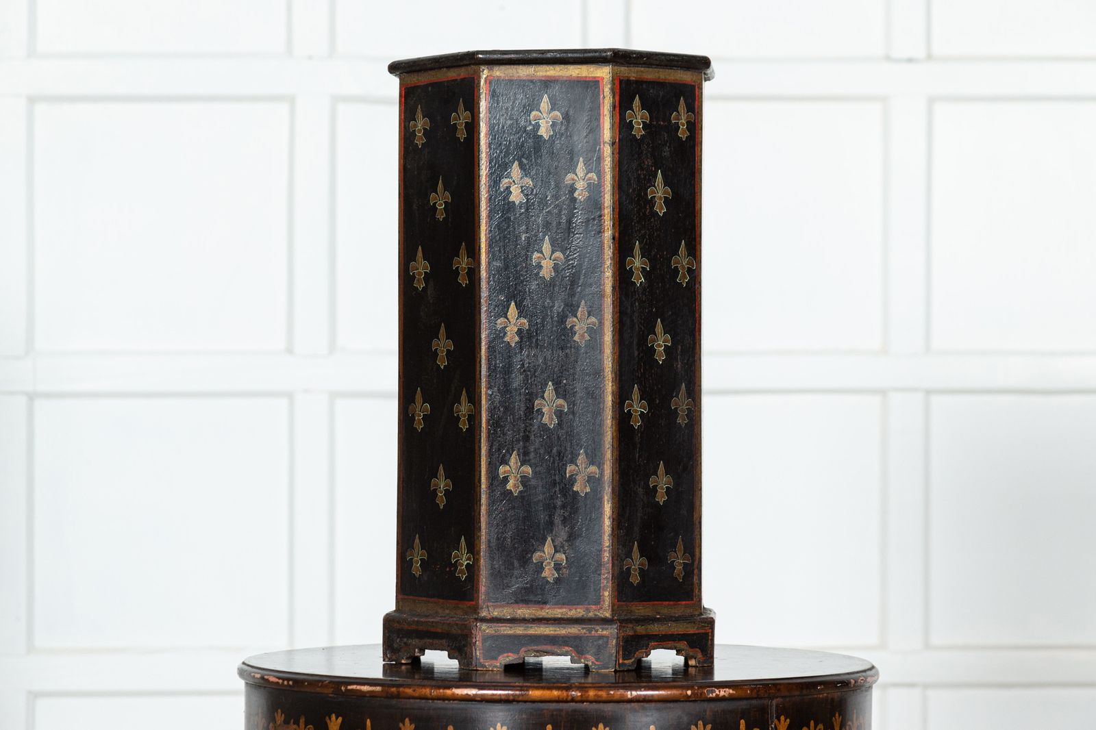 French Napoleon III Fleur De Lis Painted Umbrella Stand photo 1438.0