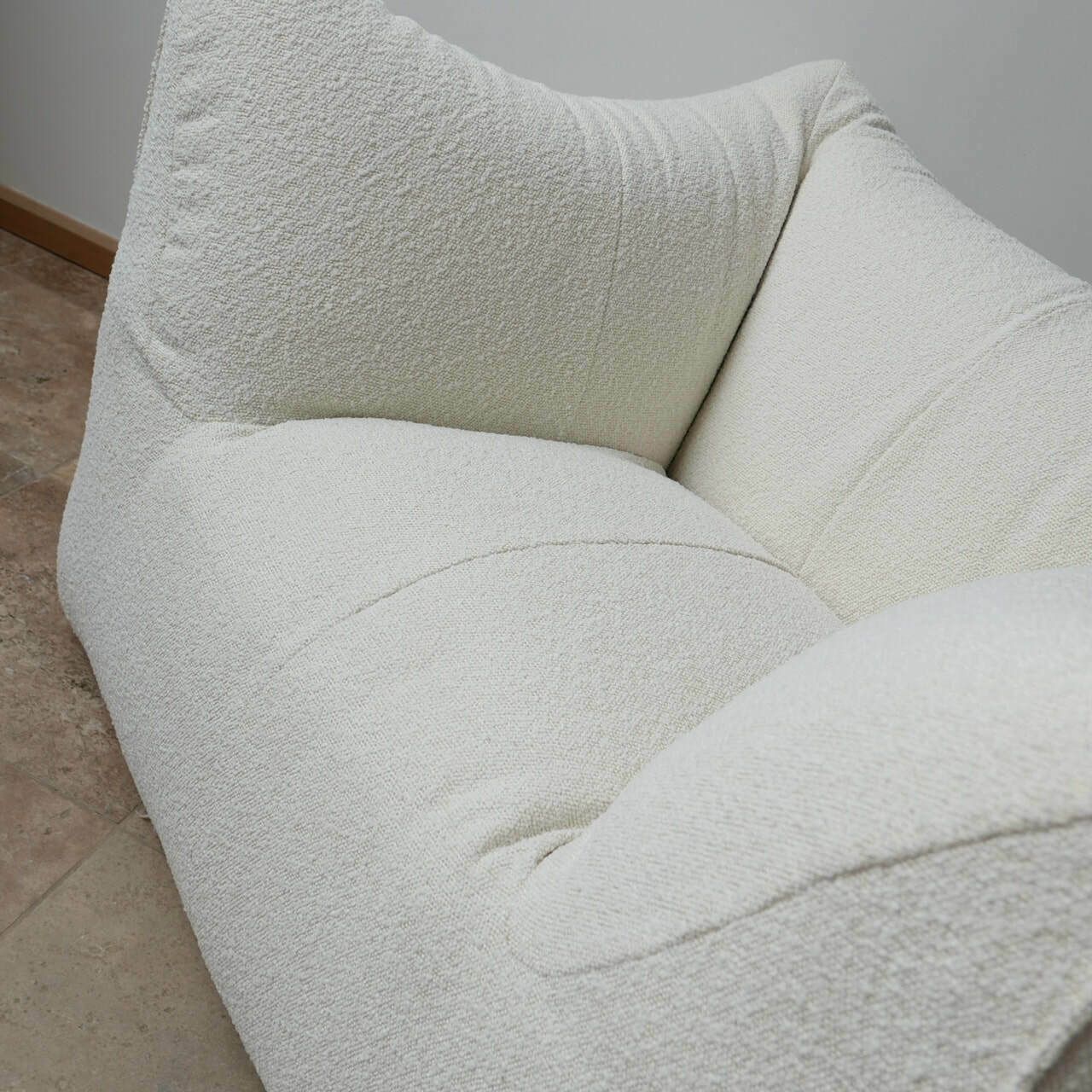 Mario Bellini 'Le Bambole' Mid Century Italian Armchair For B&B Italia photo buy