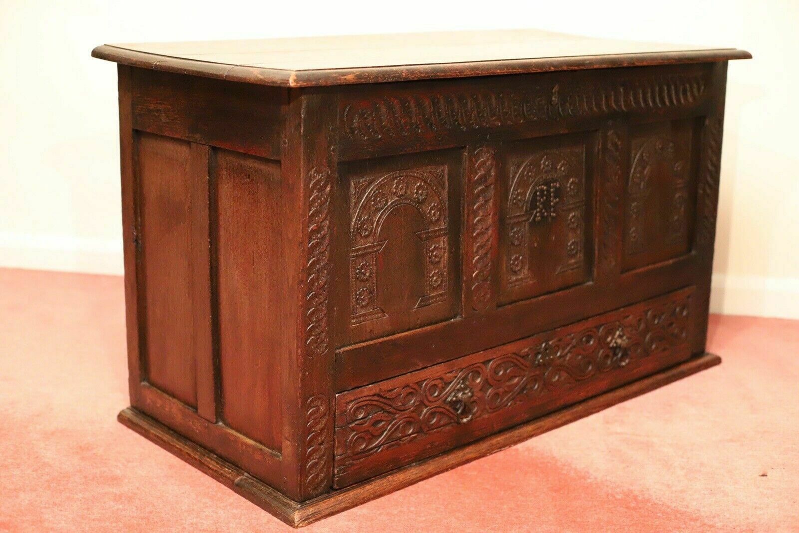 Unique Victorian Carved Oak Mule Chest Made By Hewetson Milner And Thexton Ltd photo vinterior
