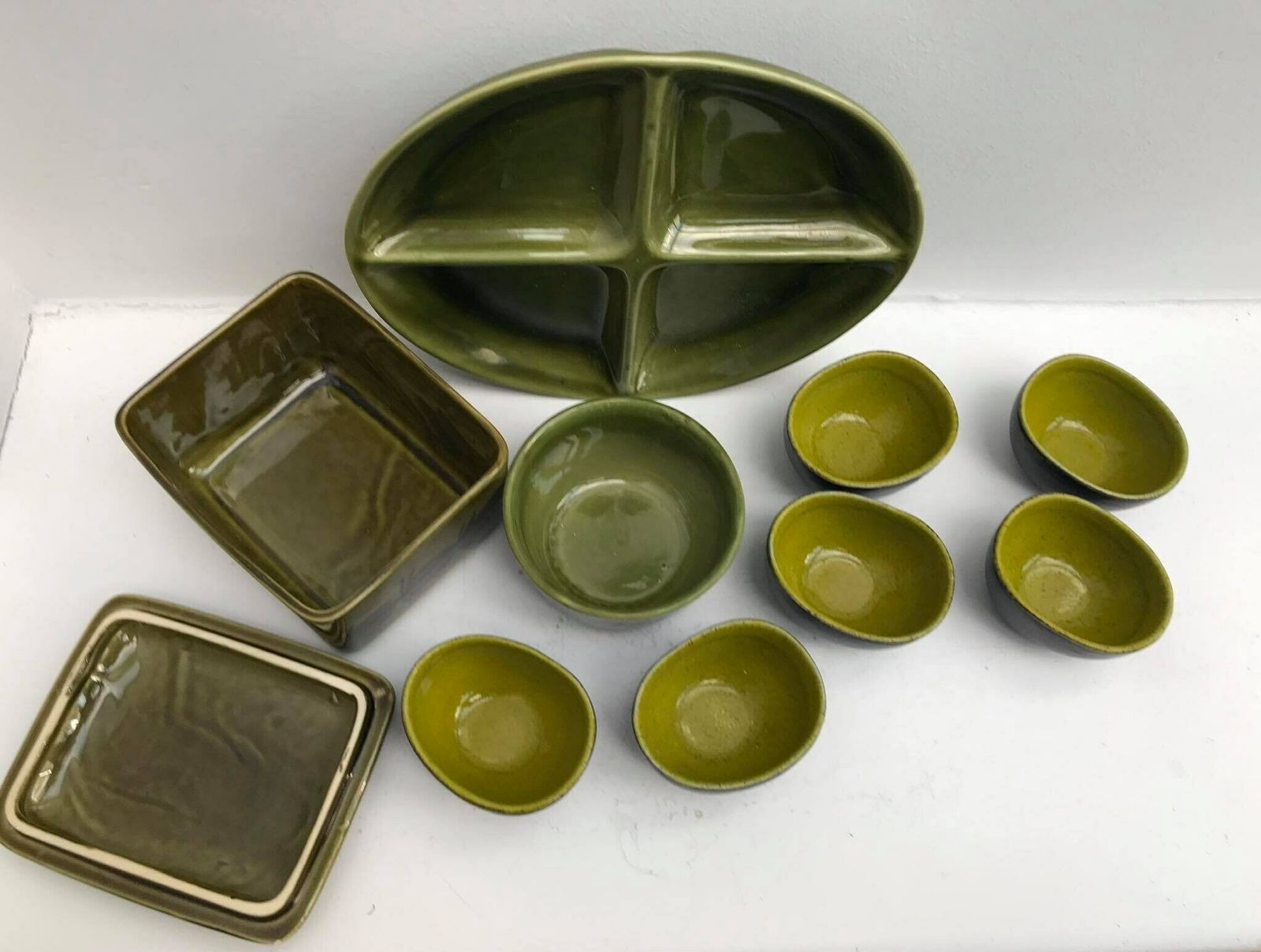Green Pottery Boch Bowl Dinnerware Appetizer Set Belgium Trianon With Handles Dishes La Louviere Belgium Trianon Model Green Dinnerware photo vinterior