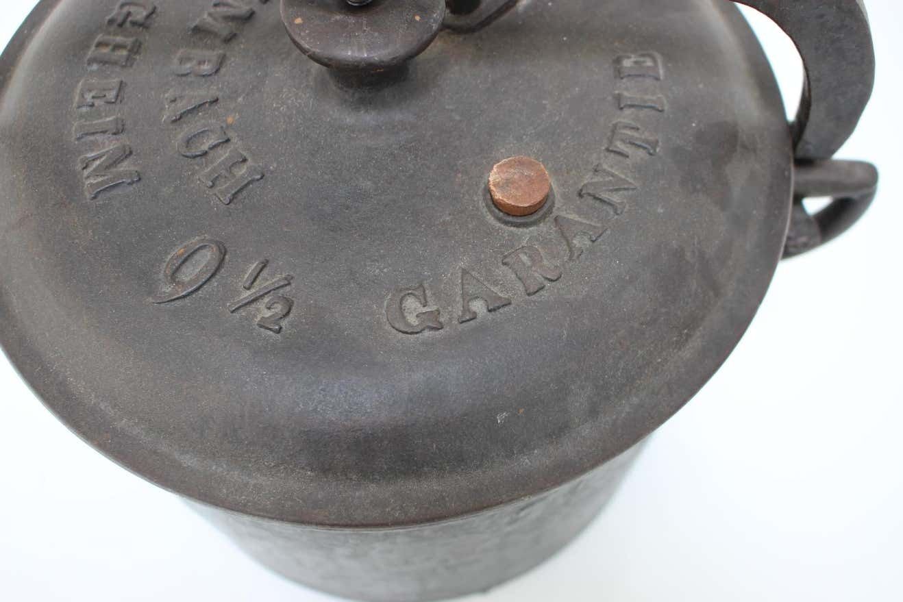 Pressure Cast Iron Pot Ch Umbach Bietigheim, 1910s photo Home Decor