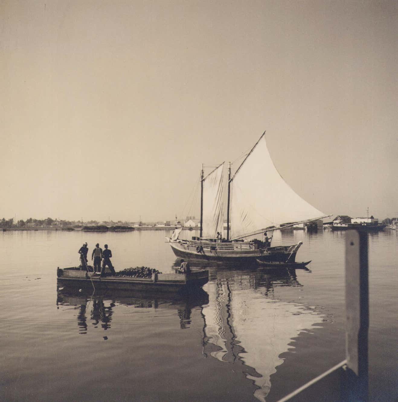 Hanna Seidel Colombia, Boat, Black And White Photograph, 1960s, 24.8 X 24.4 Cm Circa 1960s