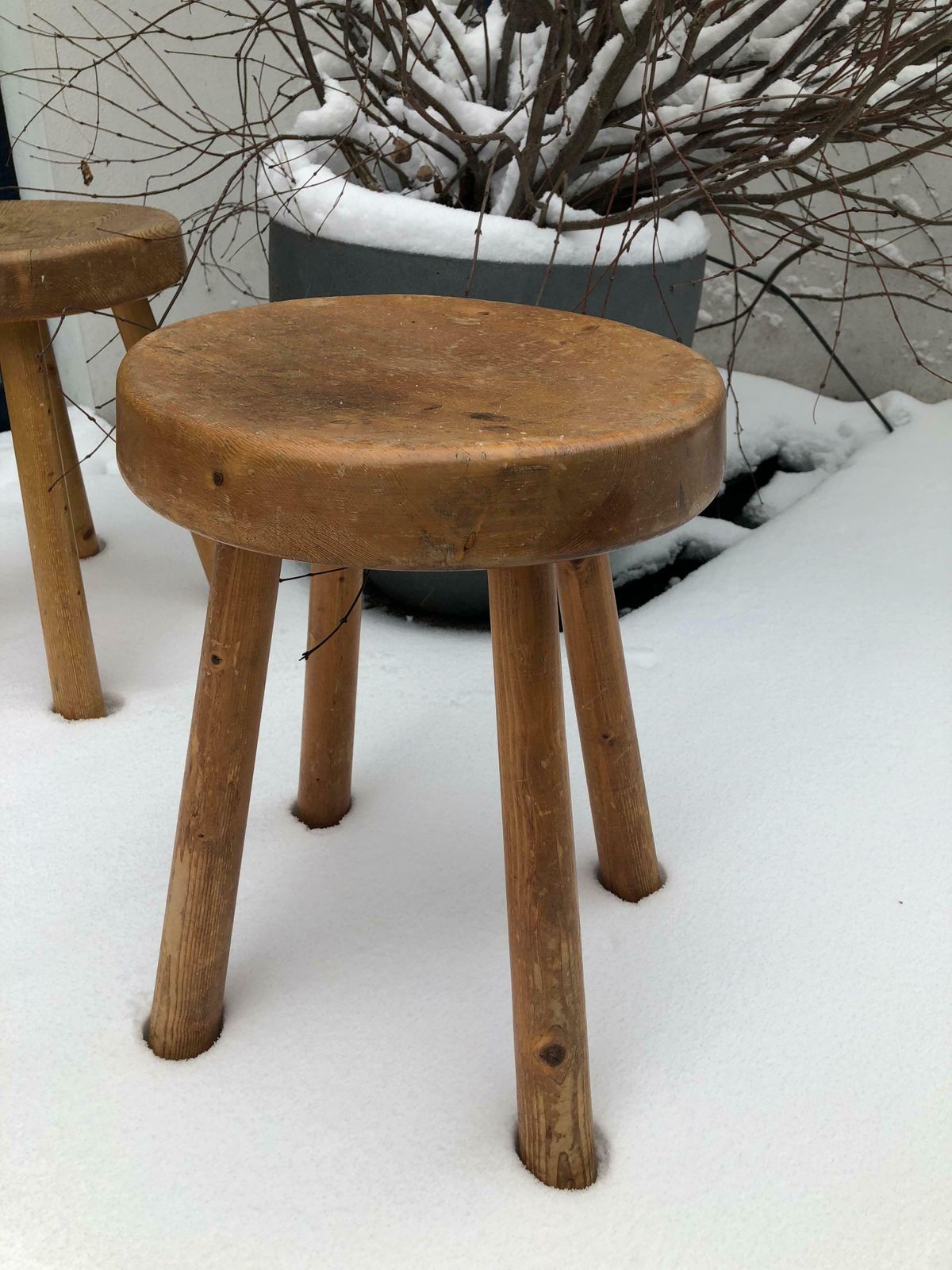 photo vinterior Very Rare Set Of Charlotte Perriand 4 Legs Configuration Stools