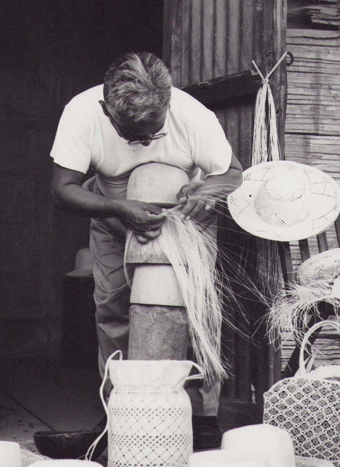 Hanna Seidel Ecuador, Craftsmanship, Black And White Photograph, 1960s Circa 1960s photo furniture