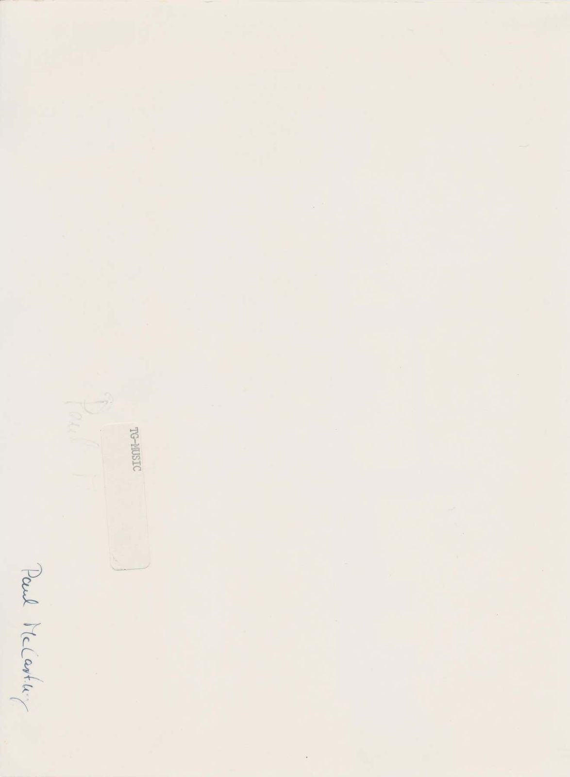 Paul Mccartney, London Bridge, Black And White Photograph, 17.6 X 23.8 Cm Circa 1970 photo for sale