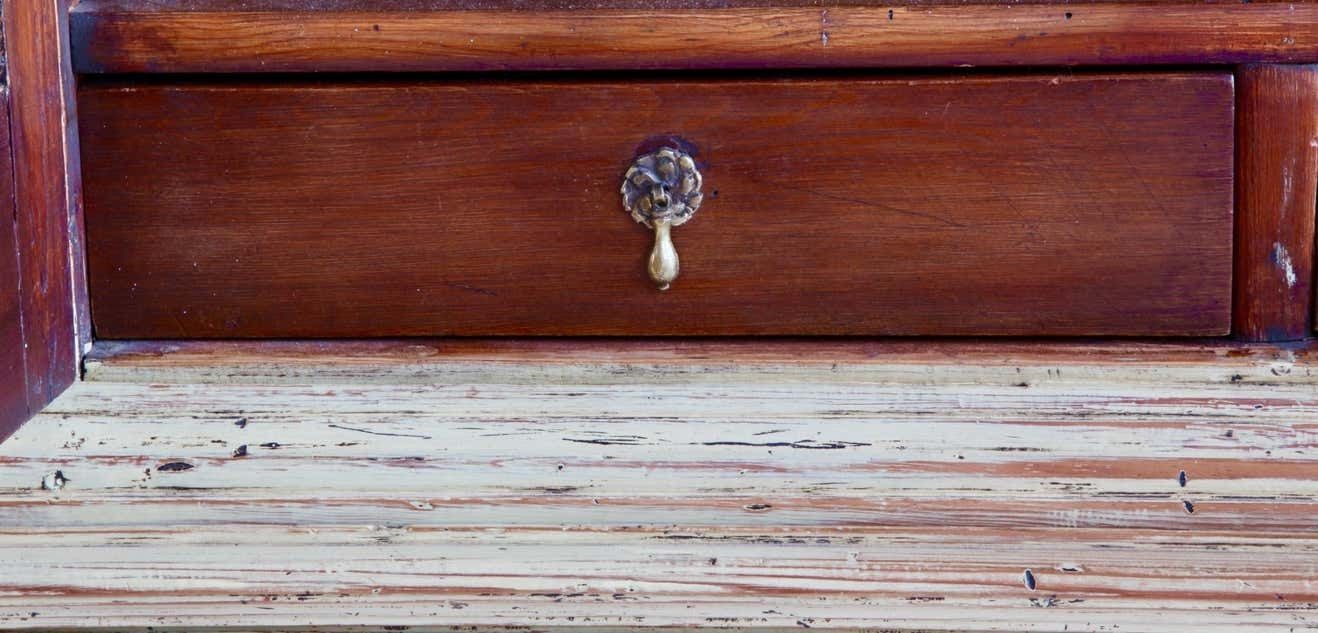 Furniture 18th Century Gustavian Yellow Swedish Display Cabinet photo