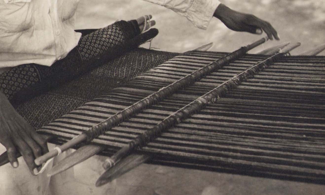 Mexico, Man, Handwork, Black And White Photograph, 1960s, 24.2 X 24 Cm Circa 1960s photo for sale