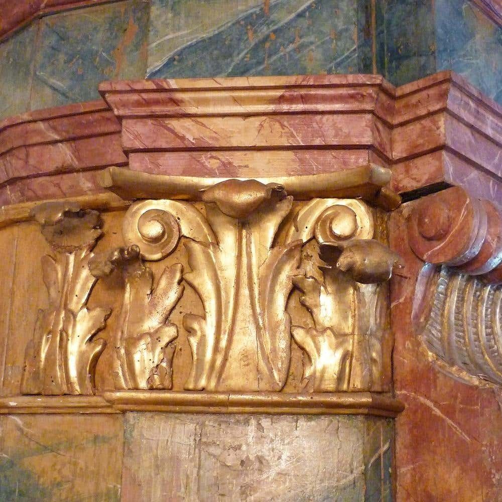 Exceptional Painted Bookcase With Gold Leaf Carvings photo 25423.72