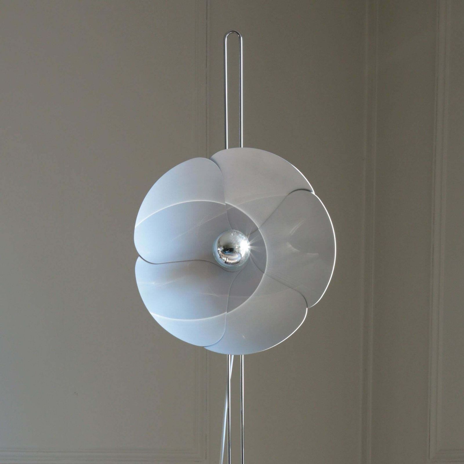 Olivier Mourgue 1968 Standing Lamp 'Double Flower' Delivery 7 Days. photo buy