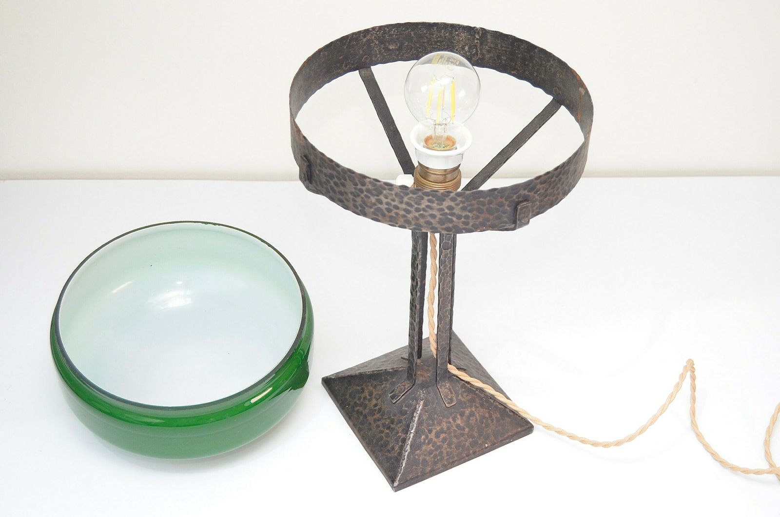 Antique Vintage Wrought Iron, Hammered Iron, Table Lamp With Green Glass Shade, Sweden 1930s photo vintage