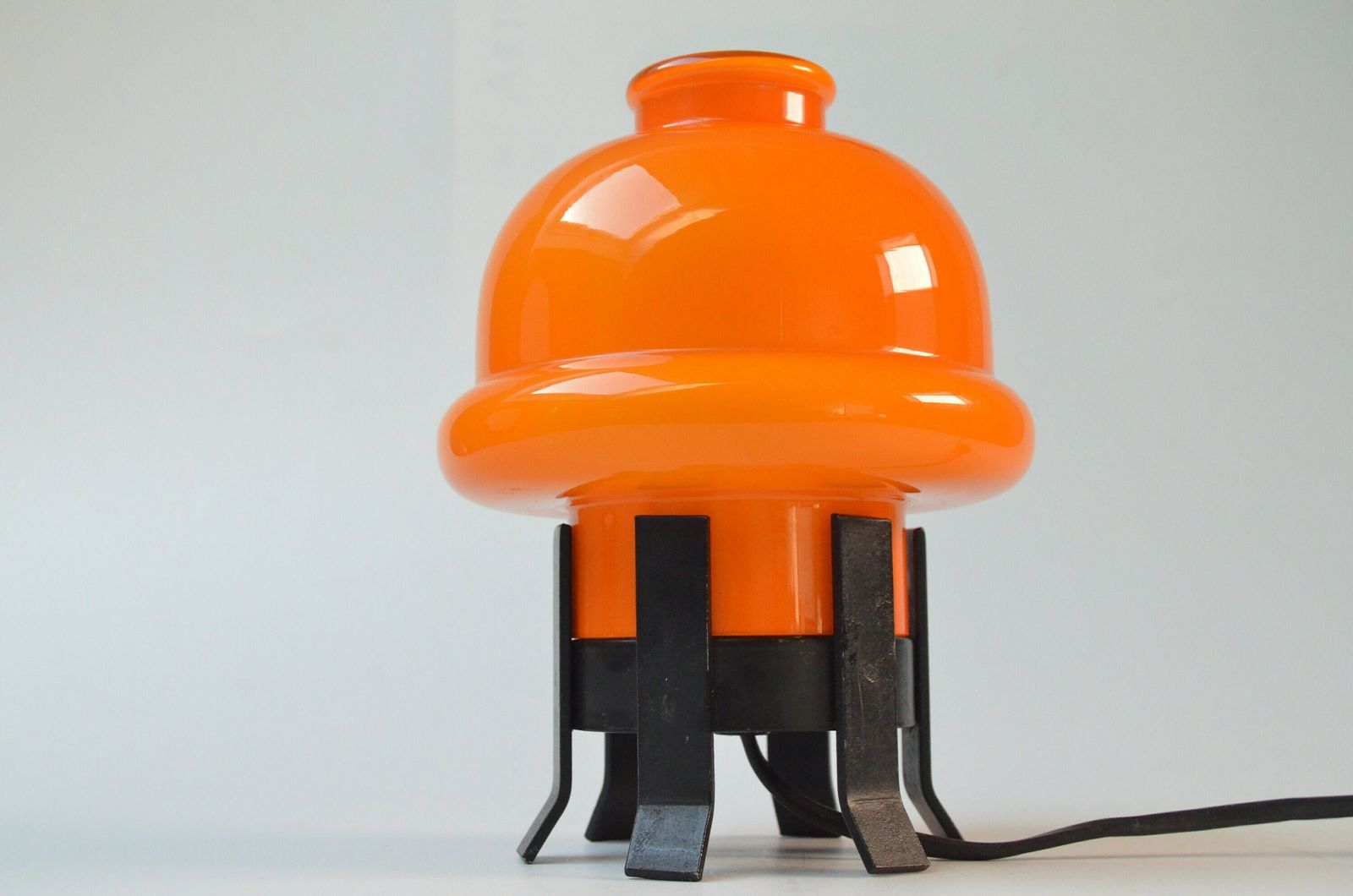 Scandinavian Vintage Mushroom Style Glass Table Lamp By Ledungs, Sweden 1970s