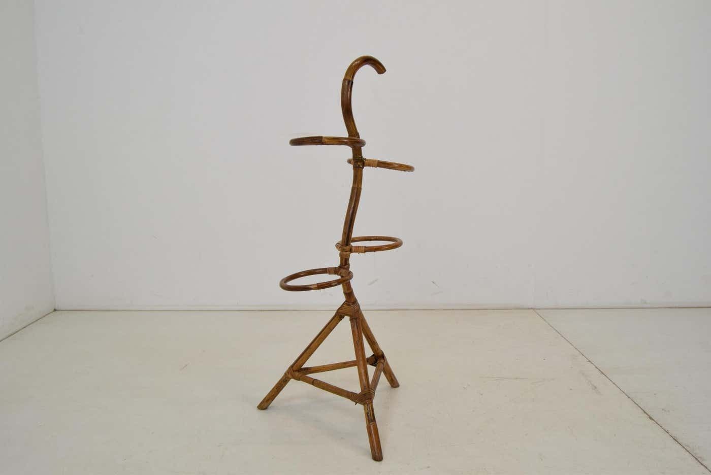 Mid Century Rattan And Bamboo Flower Stand, Bonaccina Attributed, 1950's photo vintage