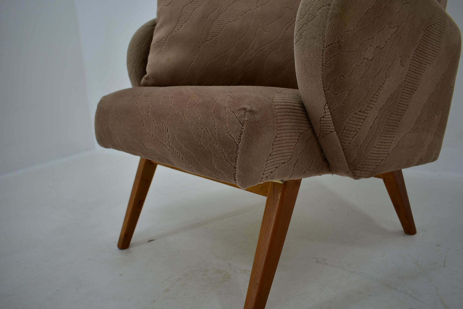 photo buy Mid Century Armchairs For Up Závody, 1950's