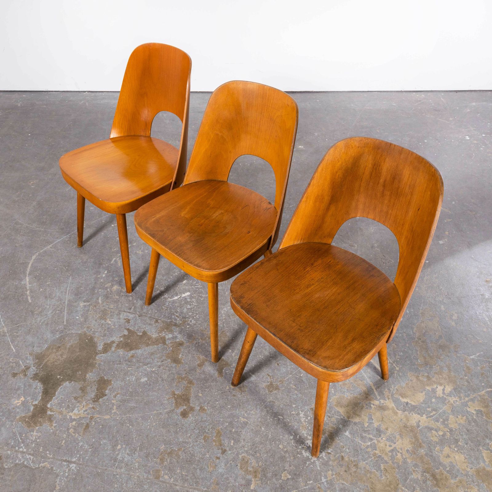 1950’s Honey Oak Side Chairs – Oswald Haerdtl Model 515 – Set Of Three photo for sale