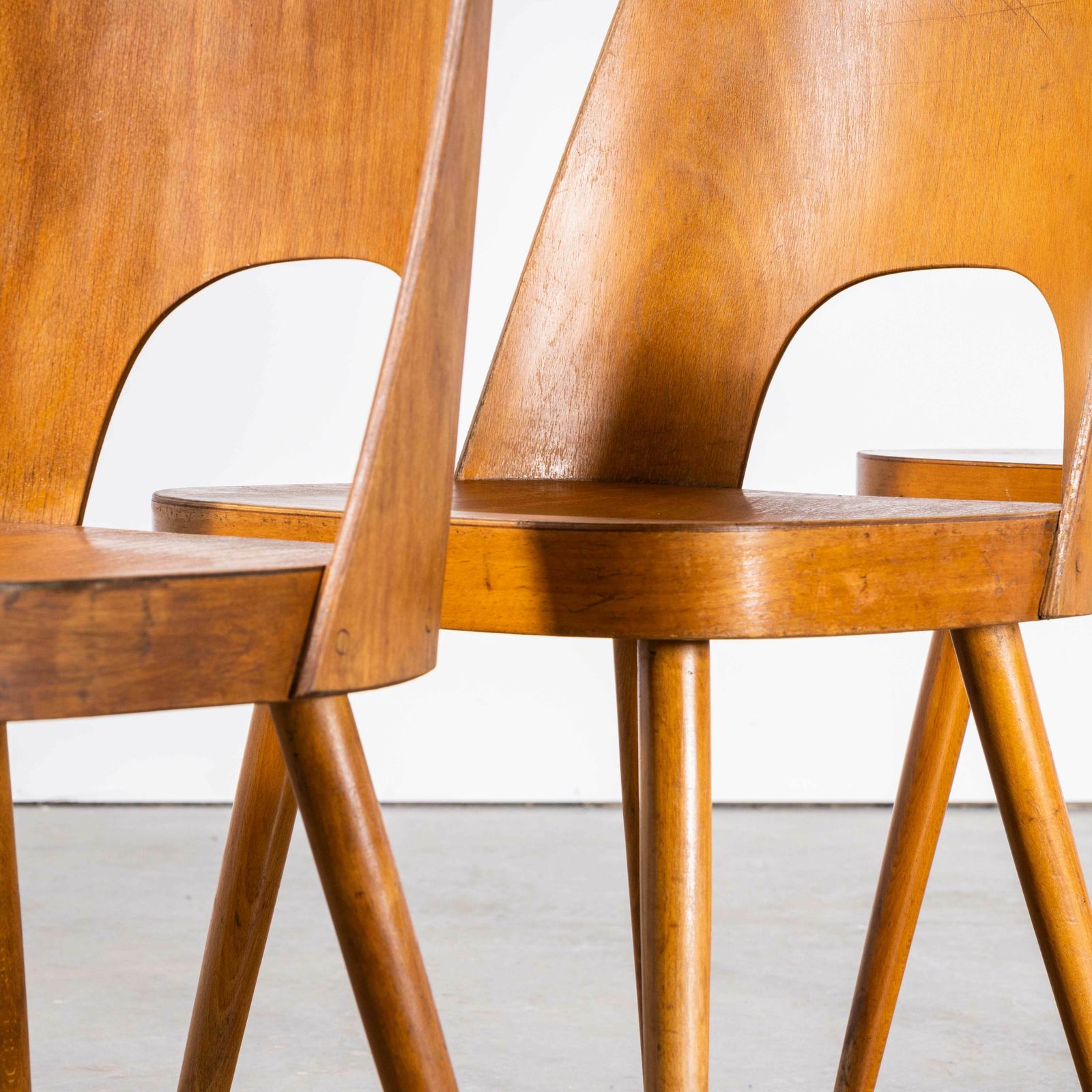 1950’s Honey Oak Side Chairs – Oswald Haerdtl Model 515 – Set Of Three photo 1554.0