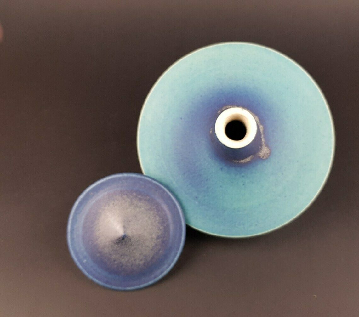 Vintage Otto Zeegers Blauw Nederlands Studio Aardewerk 1996 The Netherlands photo Woonaccessoires
