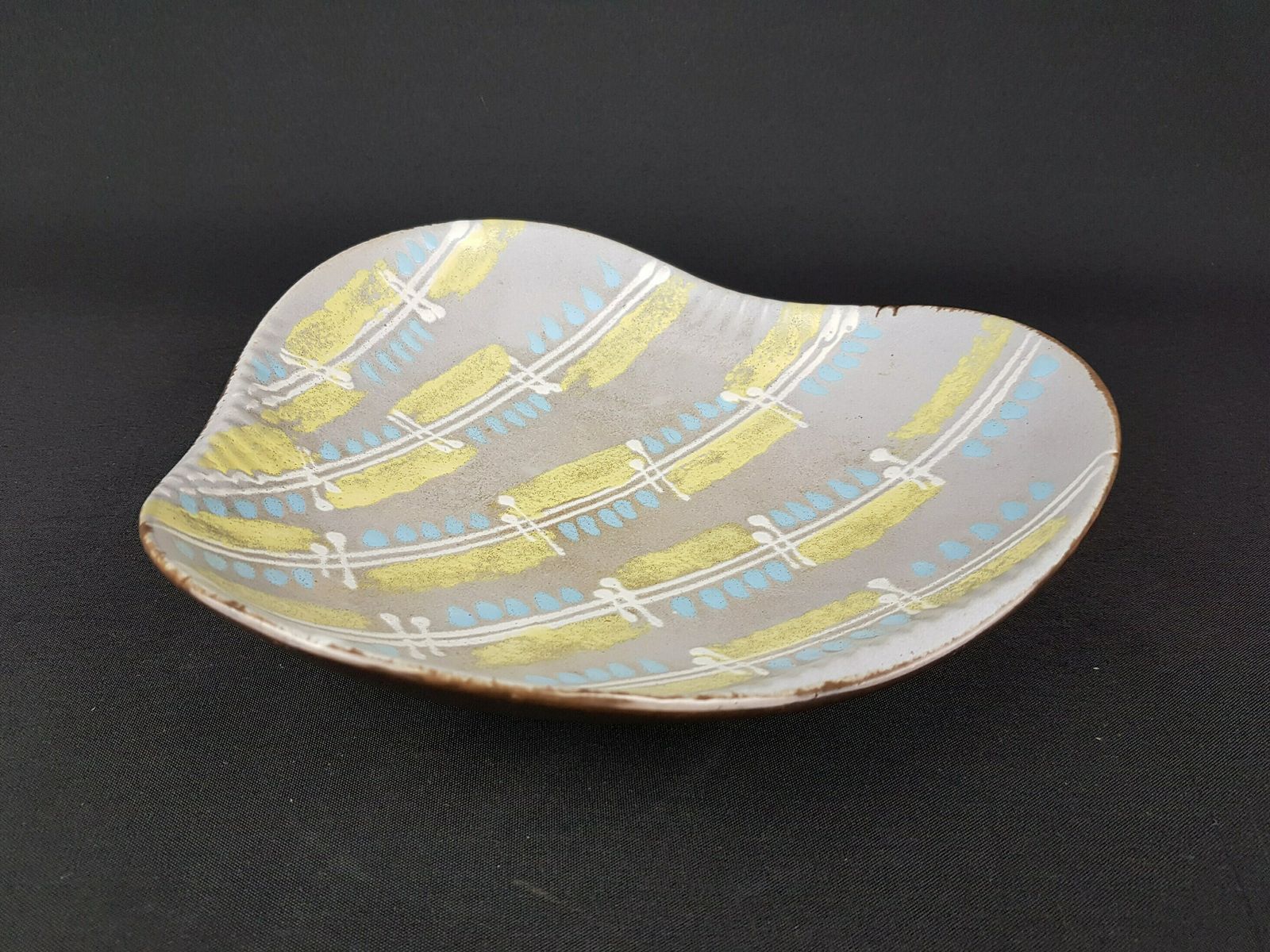 Vintage Babyblauw En Geel Schaaltje Van Carstens Keramik, West Duits Aardewerk, 1025/24, Ca. Jaren 1950 photo for sale