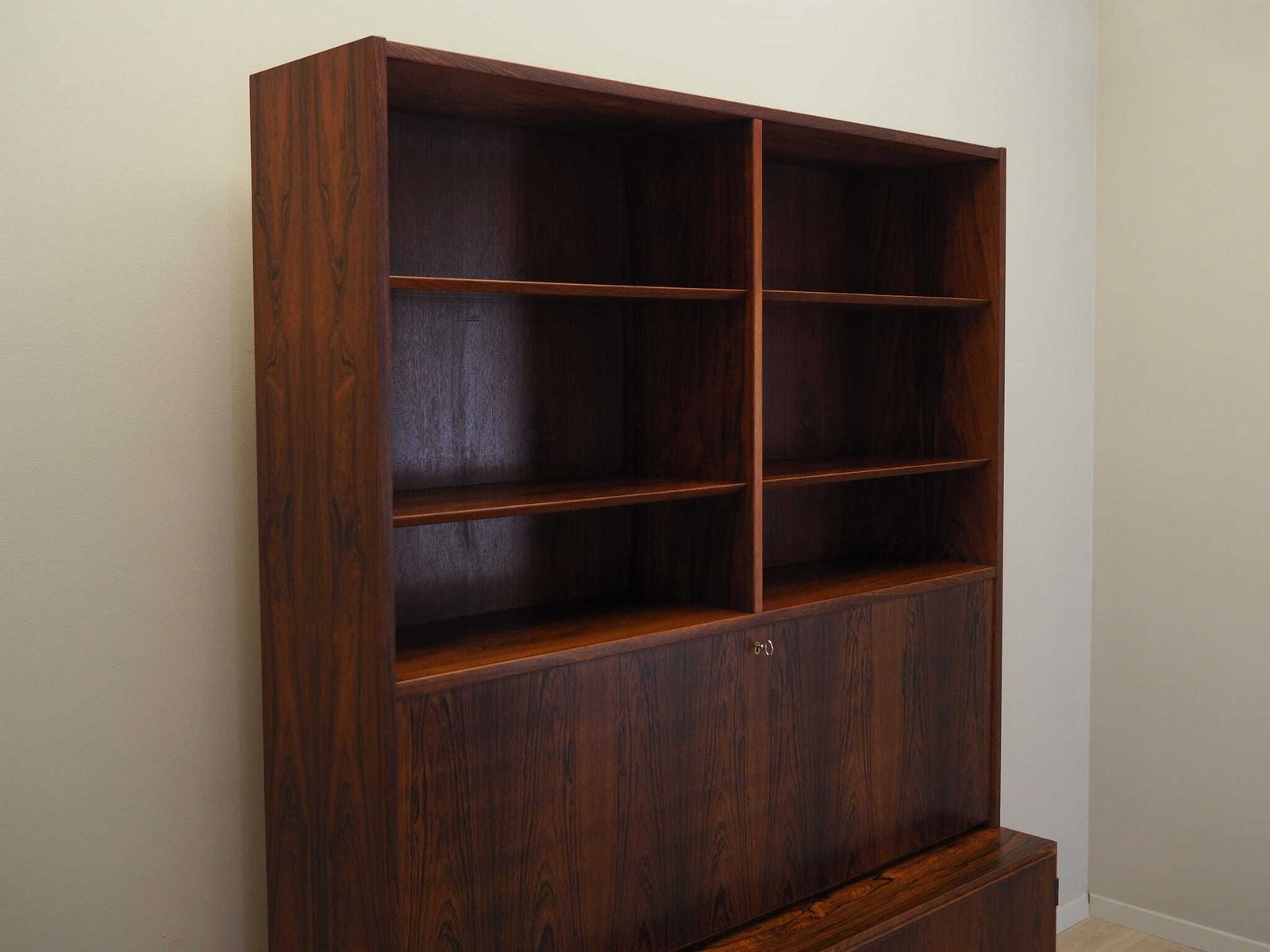 Vintage Bookcase, Danish Design, 1970s, Designer: Carlo Jensen, Production: Hundevad photo 2629.0