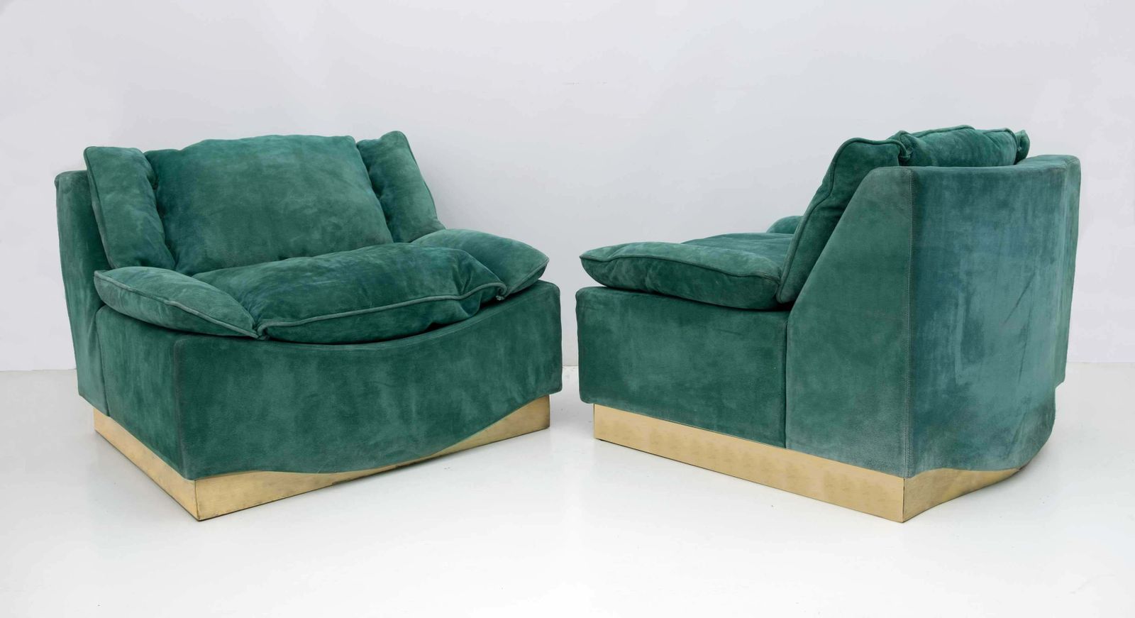 Pair Of Luciano Frigerio Mid Century Modern Suede Armchairs And Footrest, 1970s photo furniture