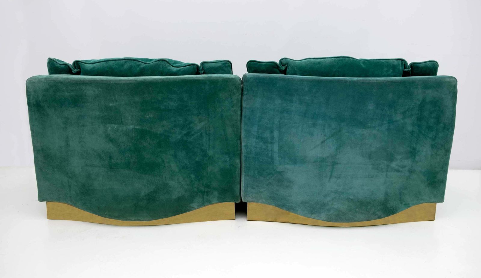 5272.0 Pair Of Luciano Frigerio Mid Century Modern Suede Armchairs And Footrest, 1970s photo