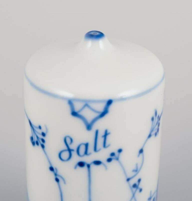 Bing & Grondahl, A Pair Of Salt Shakers In Porcelain, Blue Fluted. photo 164.0