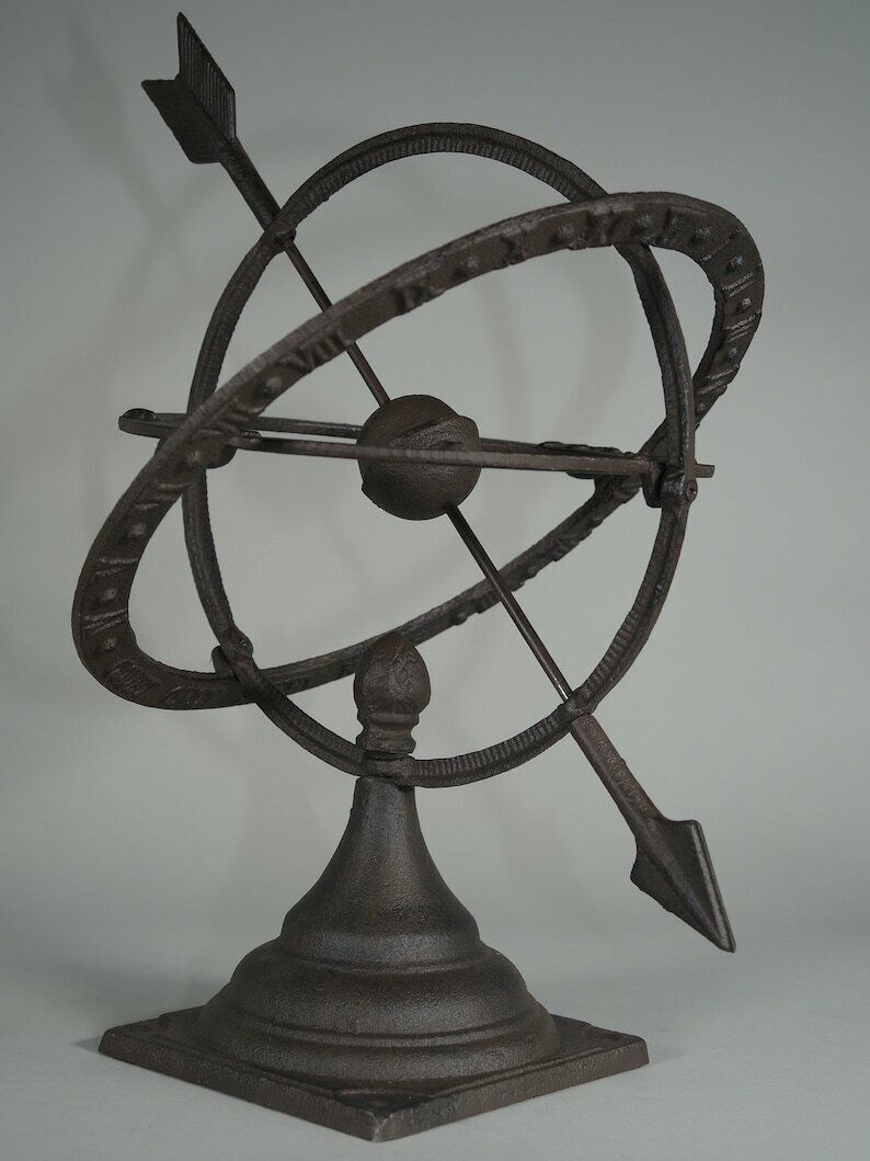 Garden Sundial Antique Design Weatherproof Garden Ornament Floor Mounted 42cm photo vintage