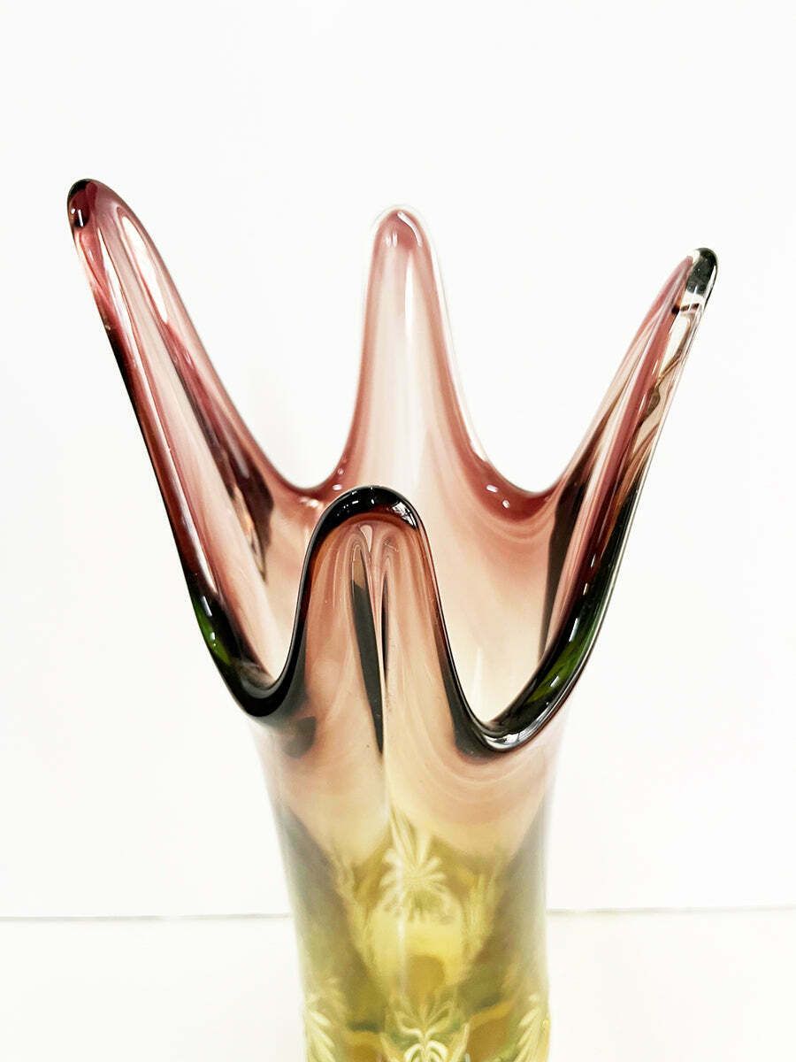 Large Pointed Murano Vase Attr. Seguso 1960  Art photo furniture