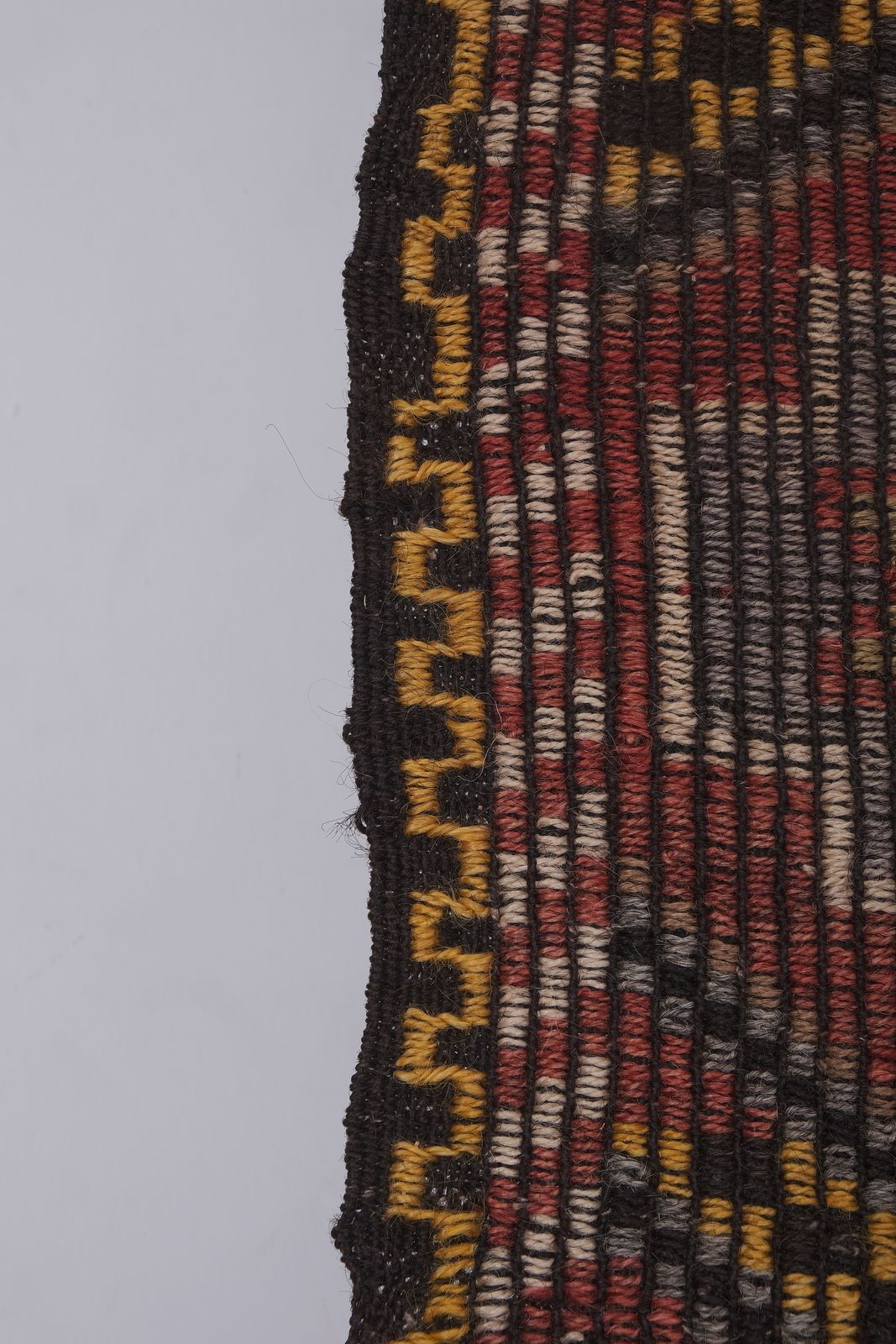 1960s Hand Woven Flat Weave Kilim Rug 6'4'' X 8' photo vintage