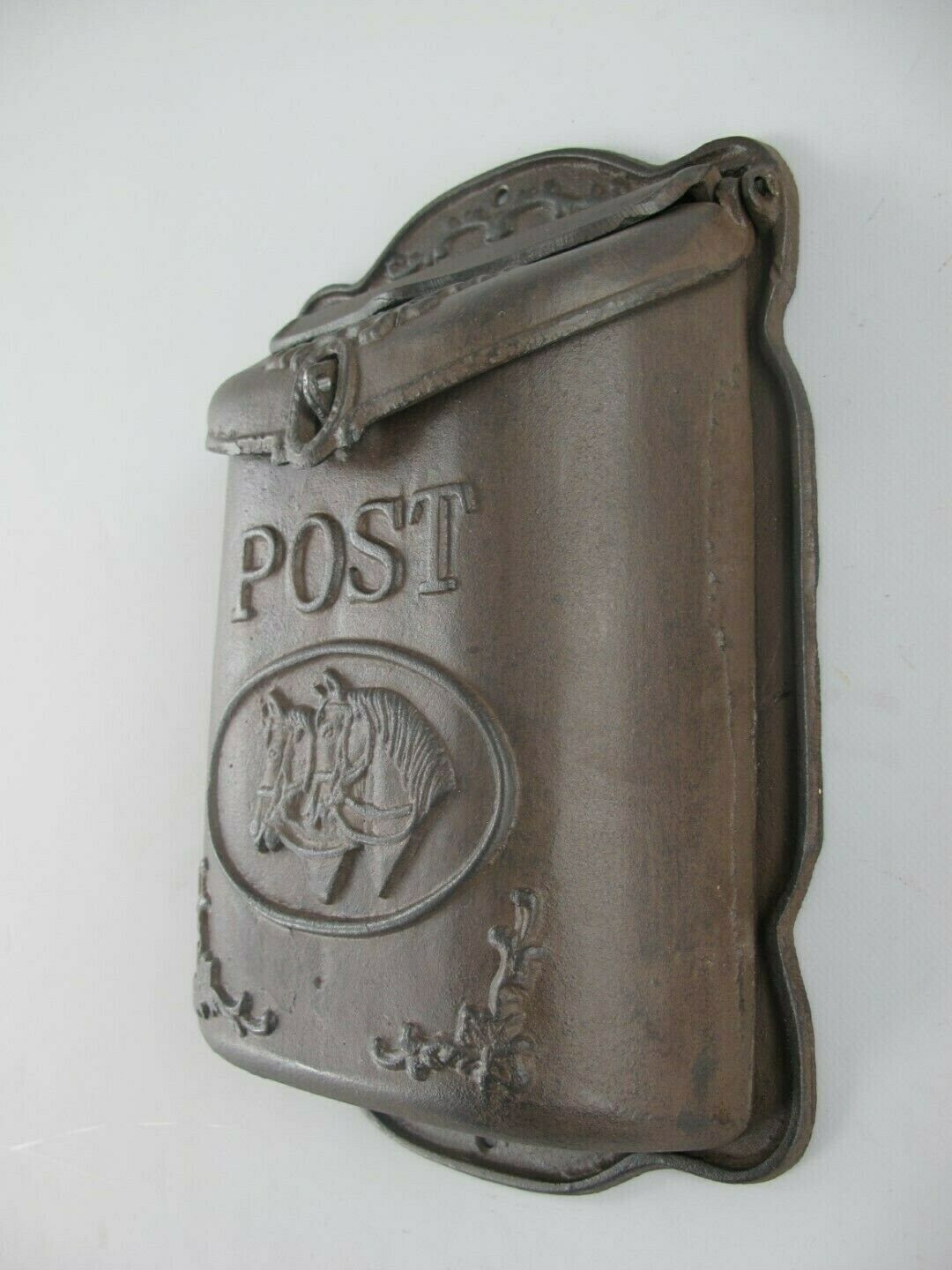 Antique Style Letterbox, Mailbox, Vintage Letterbox, Post Box, Pillar Box And Mailbox. photo Home Decor