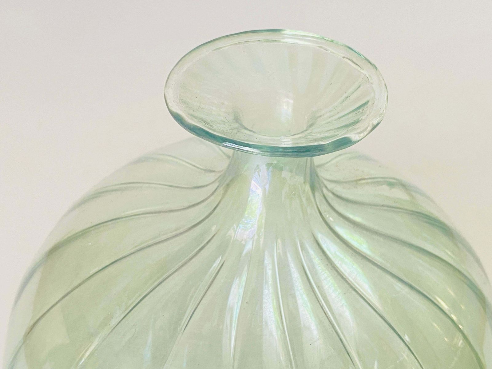 Vetro Soffiato Glass Vase For Venini Murano, Circa 1970 Green Colour Very Light photo vinterior