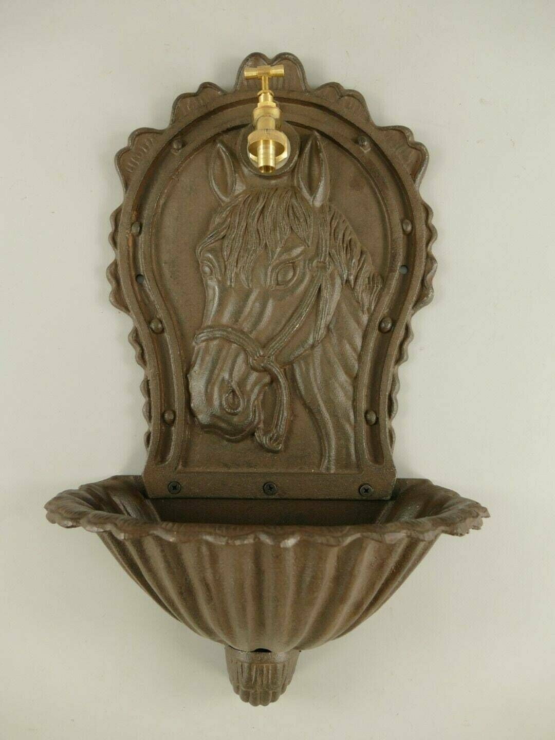 Antique Style Wall Fountain Cast Aluminum Sink Green