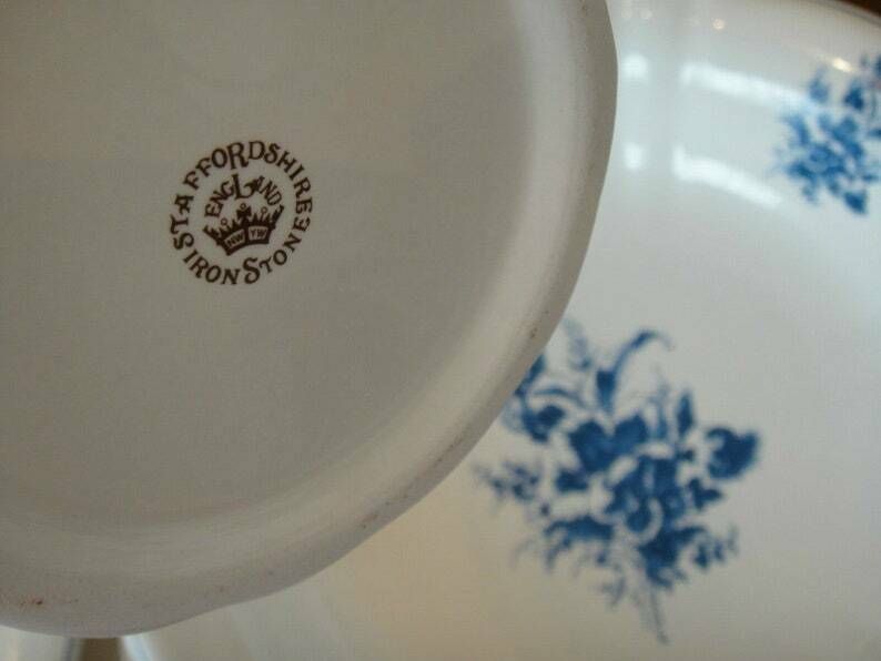 Ceramic Bath Set, Vintage Bathroom Set, Floral Ornaments, Antique Home Decor 1960 photo Home Decor