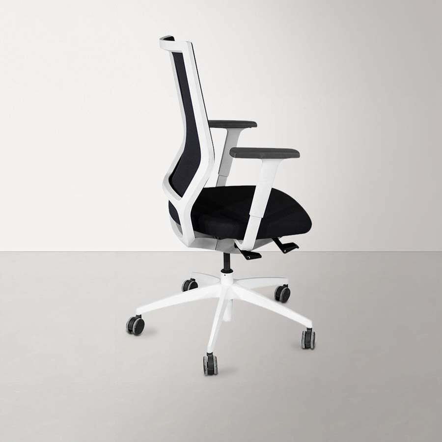 Sedus: Quarterback Office Chair   Refurbished photo furniture