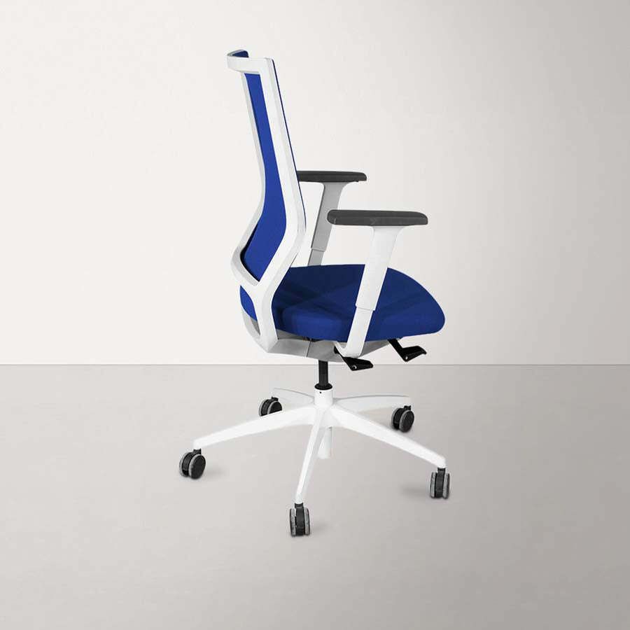 Sedus: Quarterback Office Chair   Refurbished photo vinterior