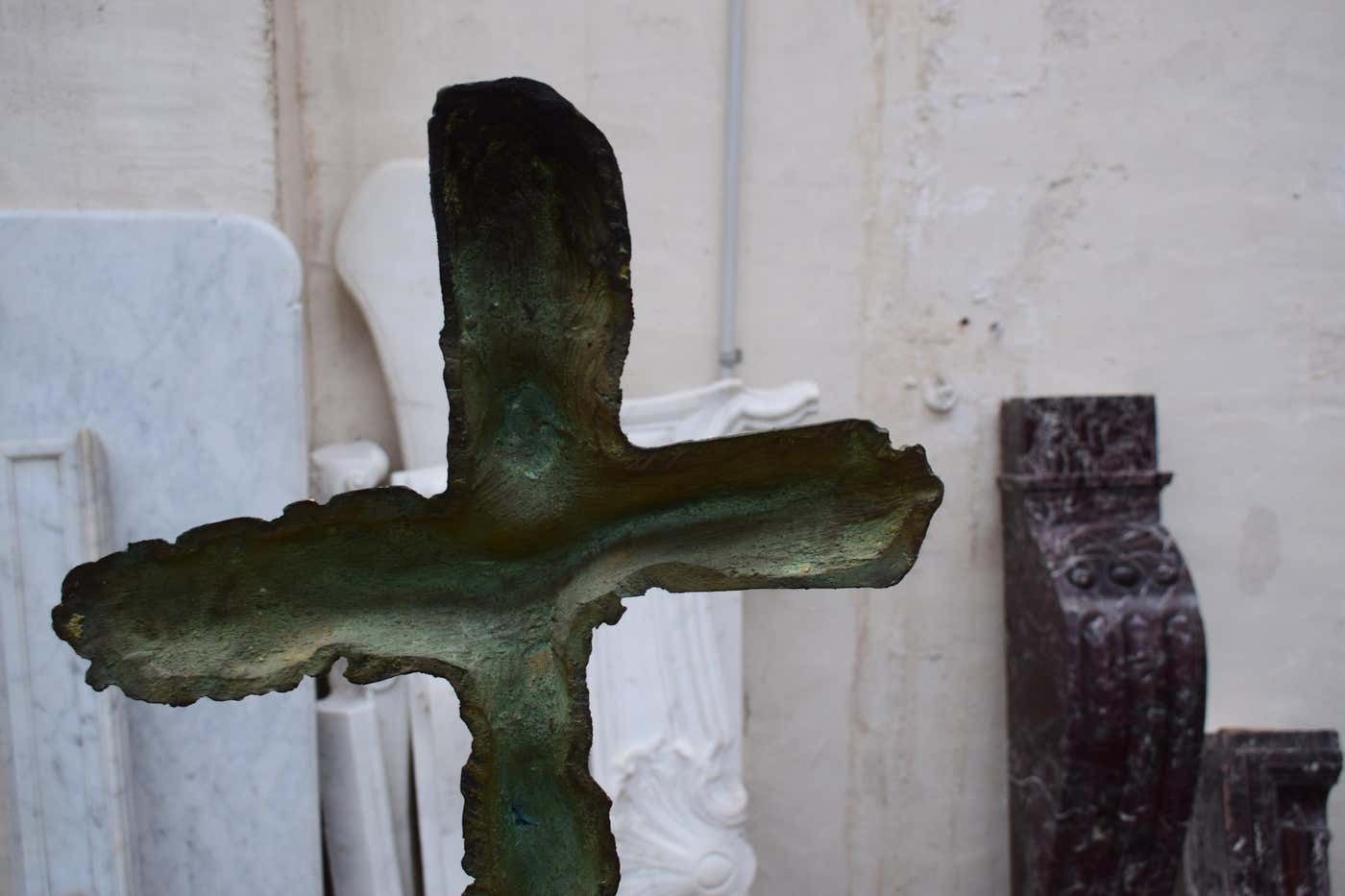 photo vinterior A Sculptural Crucifixion By The Catalan Artist Xavier Ruscallleda (1944   2008)