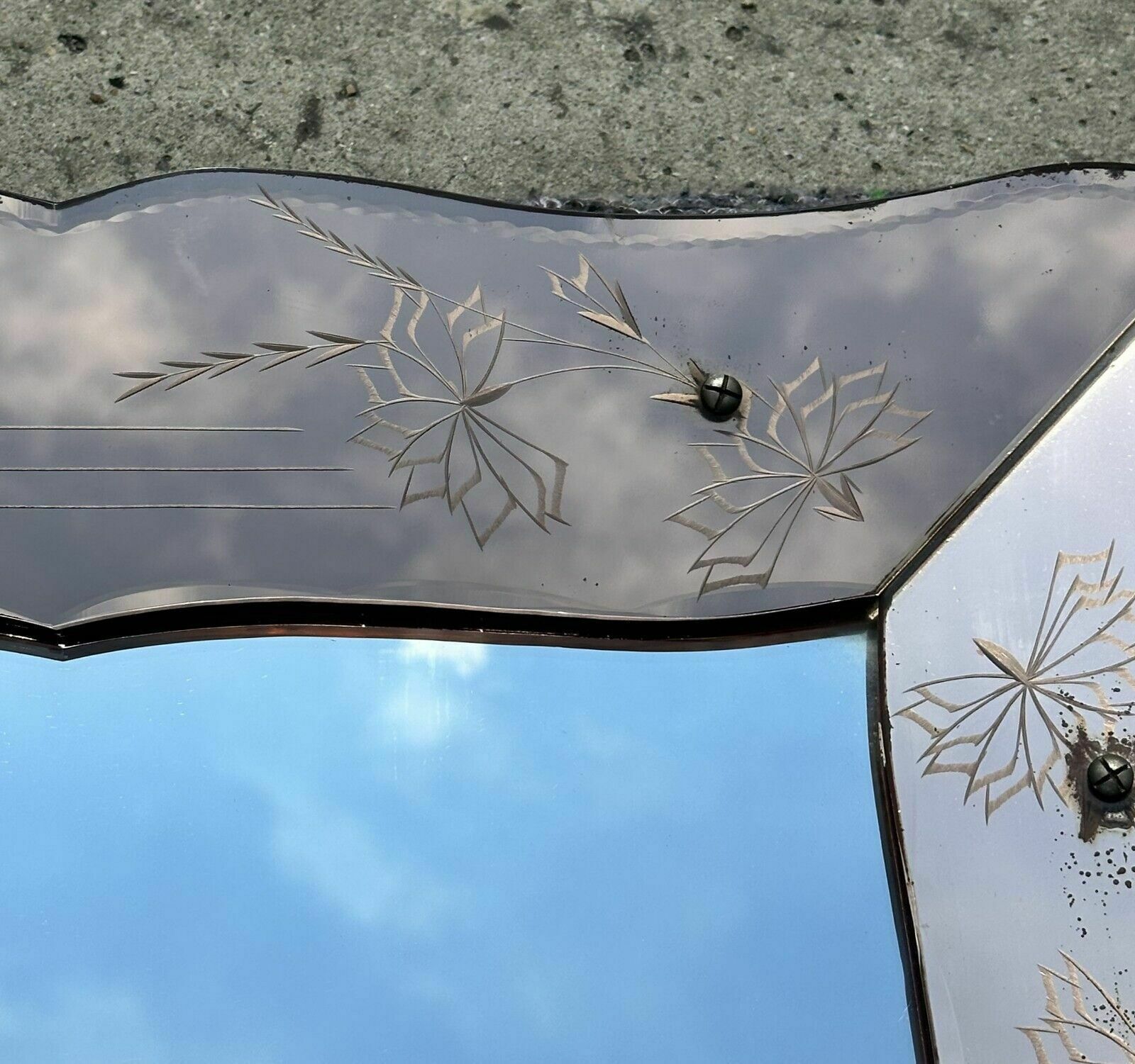 Lovely Antique 1930's Art Deco Peach Glass Bevelled Venetian Flower Petal Mirror photo 1250.0