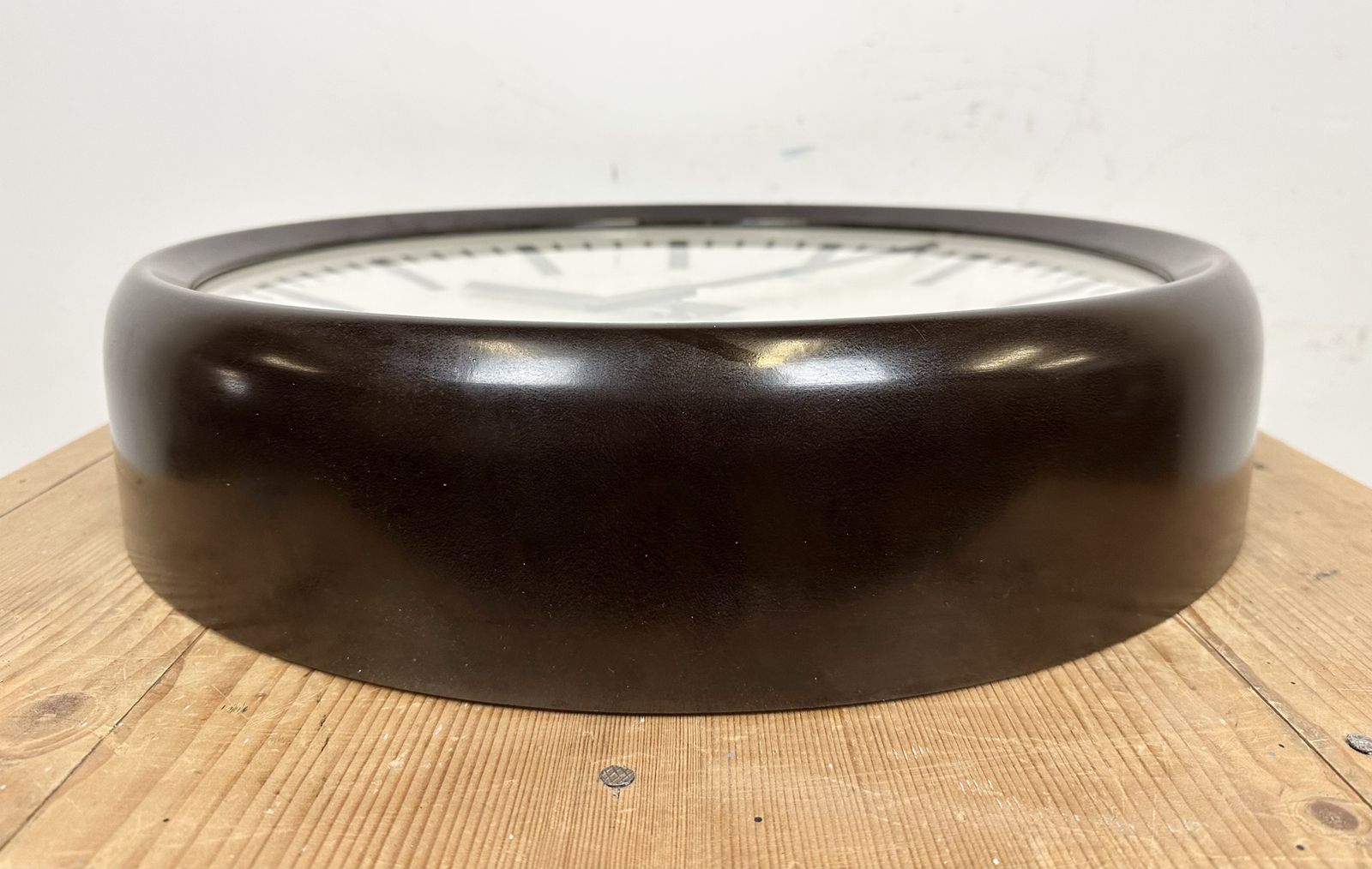 389.0 Large Industrial Bakelite Factory Wall Clock From Pragotron, 1960s photo