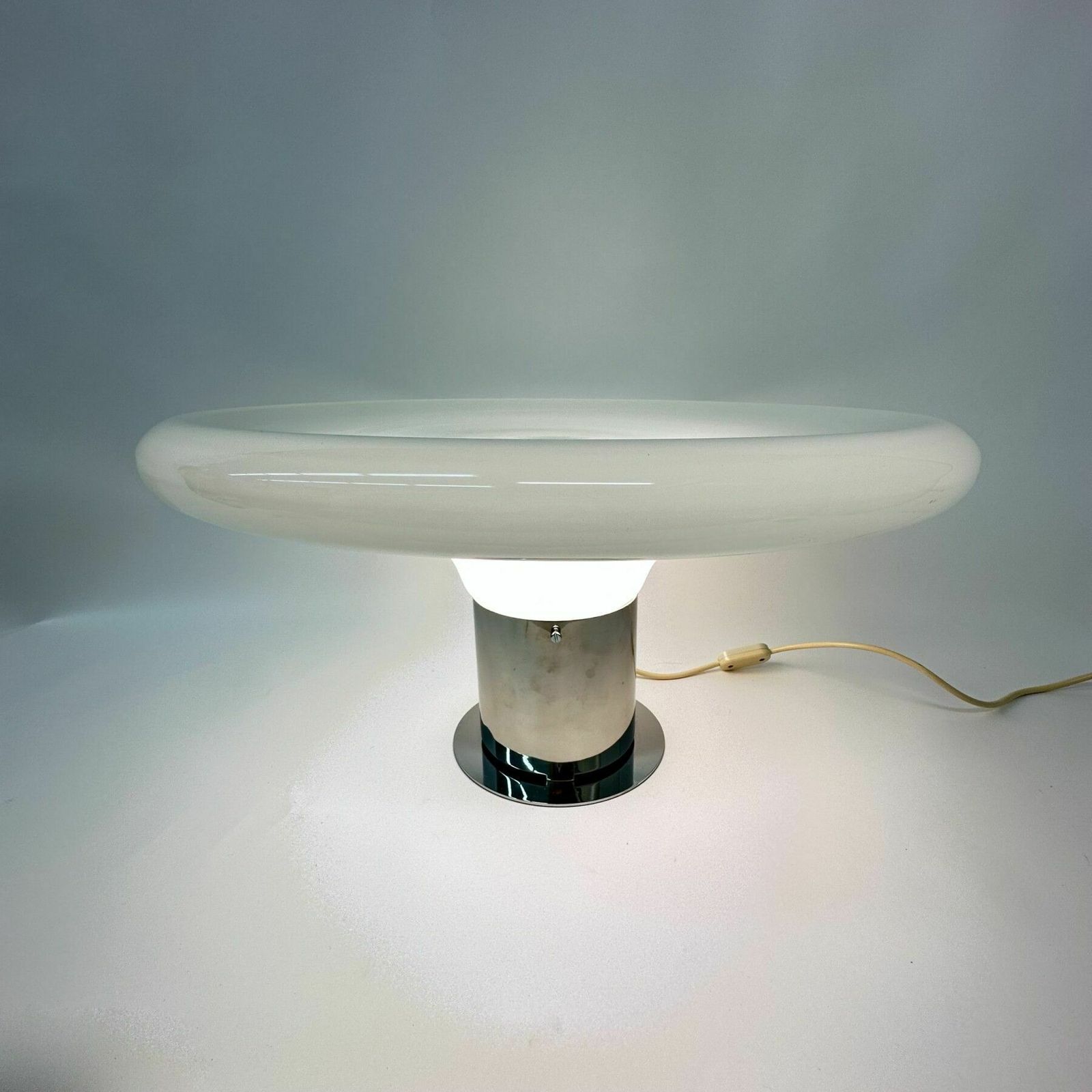 Grote Glazen Tafellamp – Ufo Space Age Italiaans Design, Jaren 1970 photo Verlichting