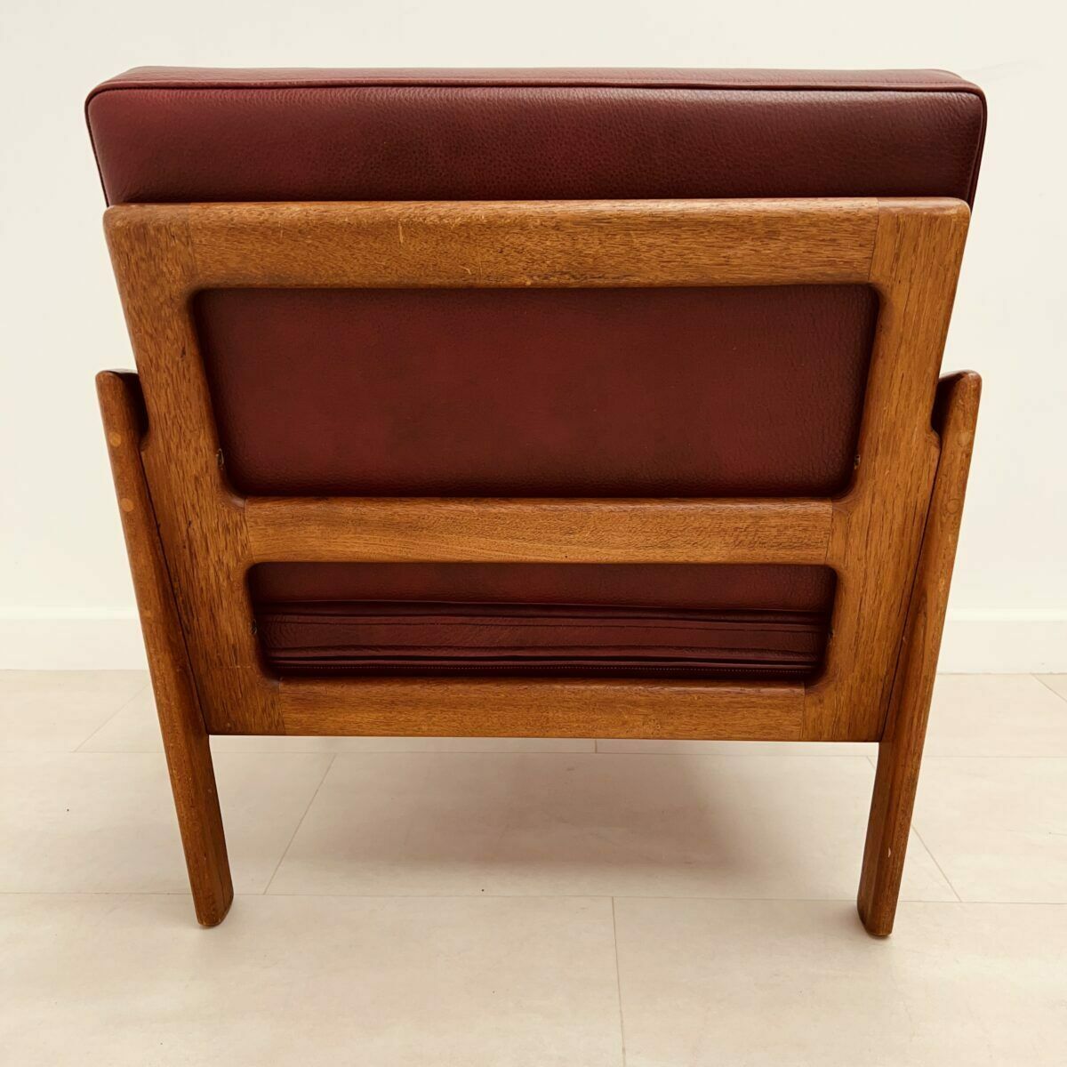 Danish Lounge Suite By Illum Wikkelsø photo 7250.0